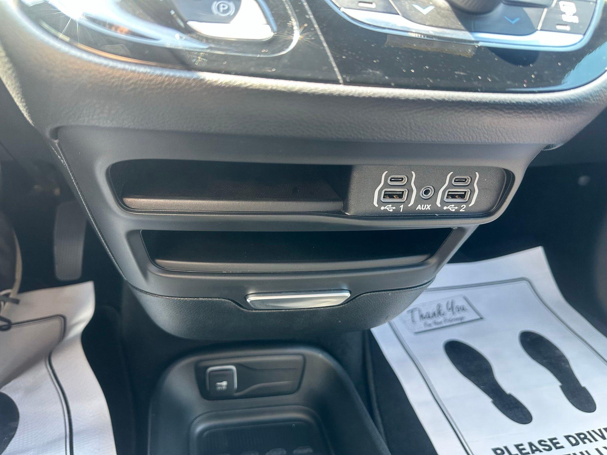 Chrysler Pacifica  2025