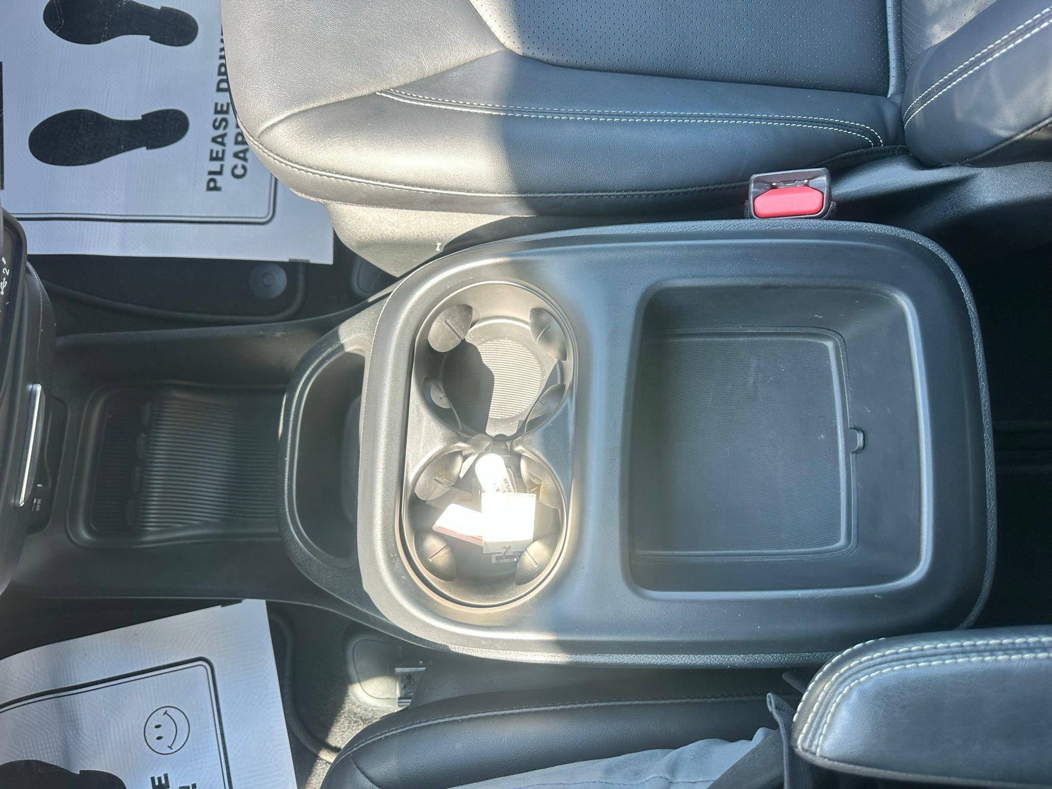 Chrysler Pacifica  2025