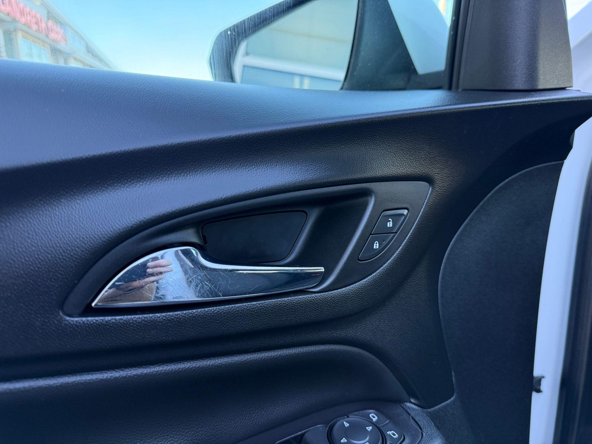 Chevrolet Equinox  2020