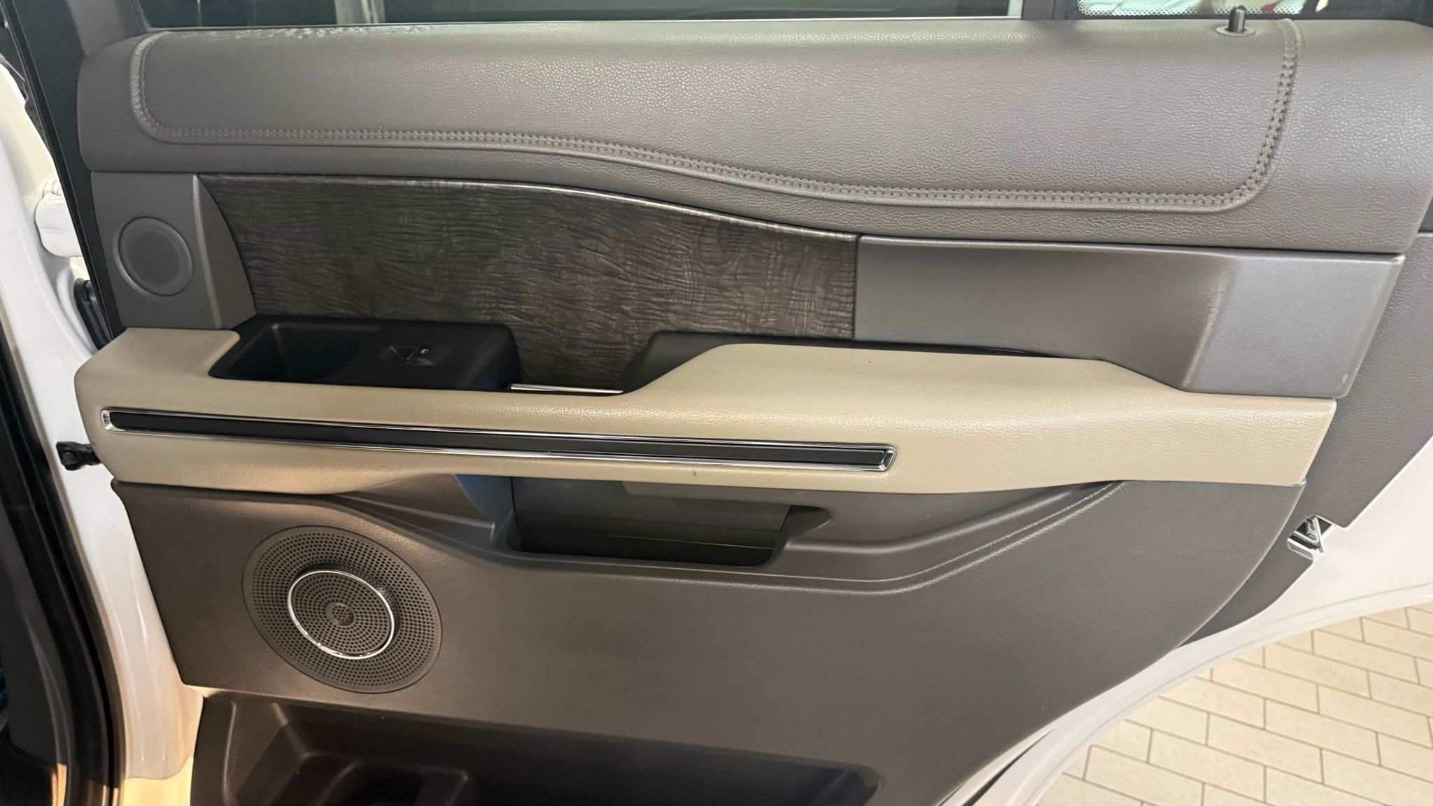 Ford Expedition  2019