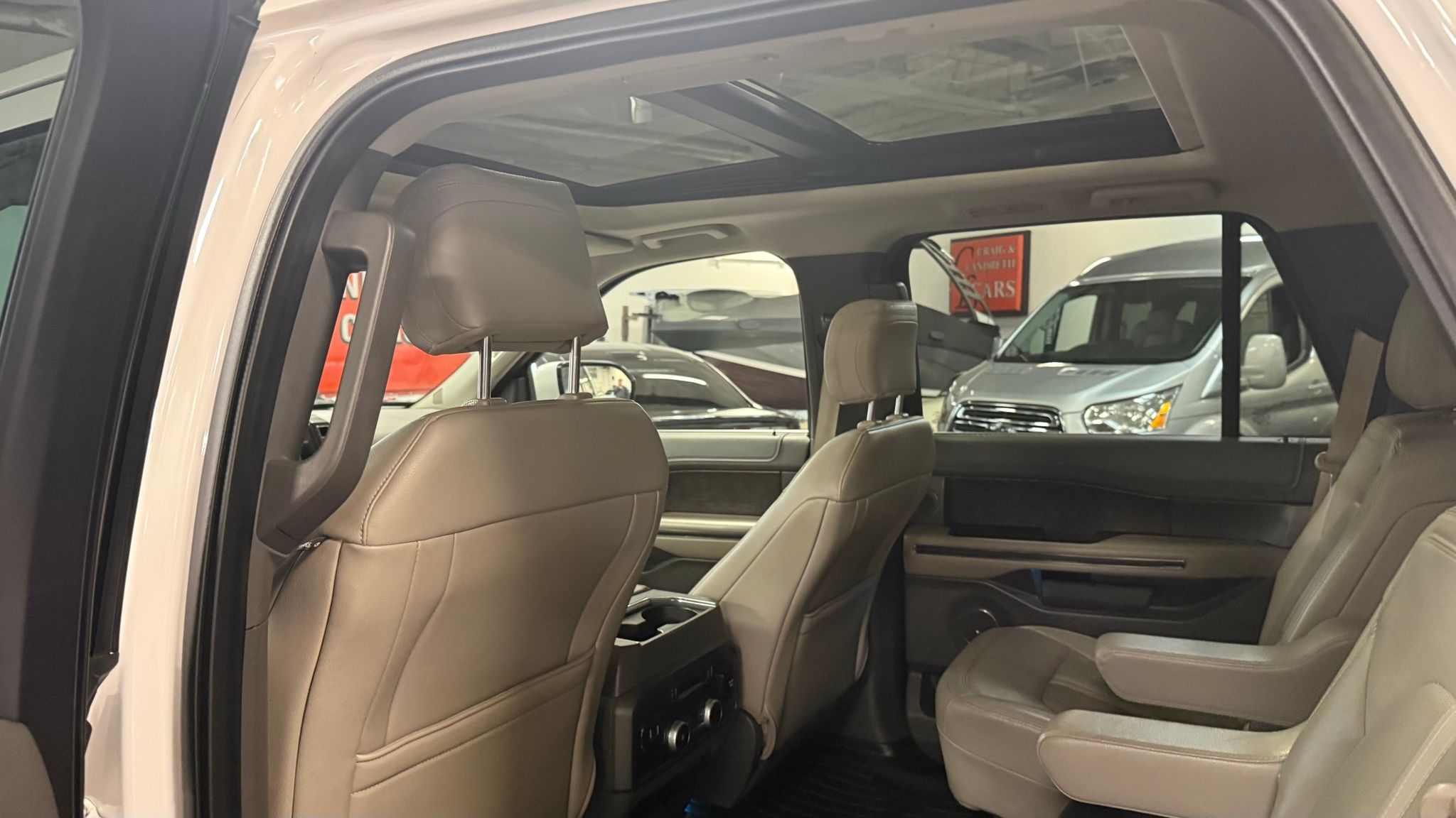 Ford Expedition  2019
