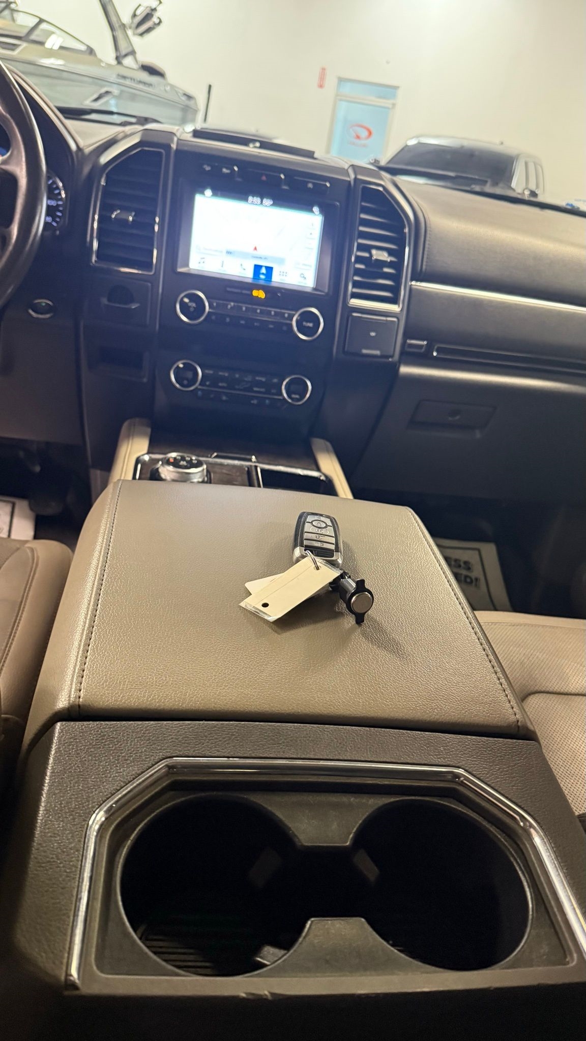 Ford Expedition  2019