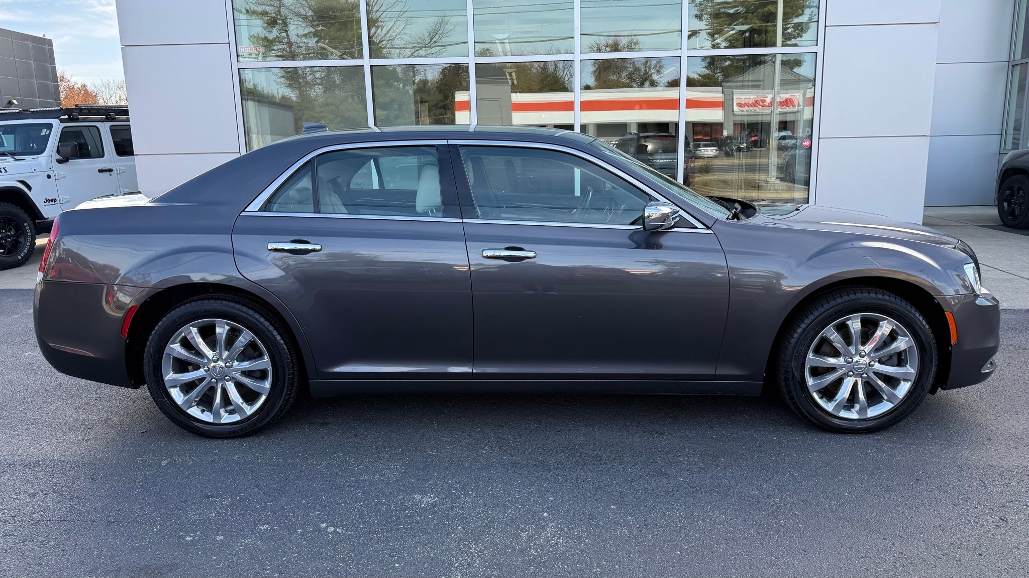 2018 Chrysler 300 Limited