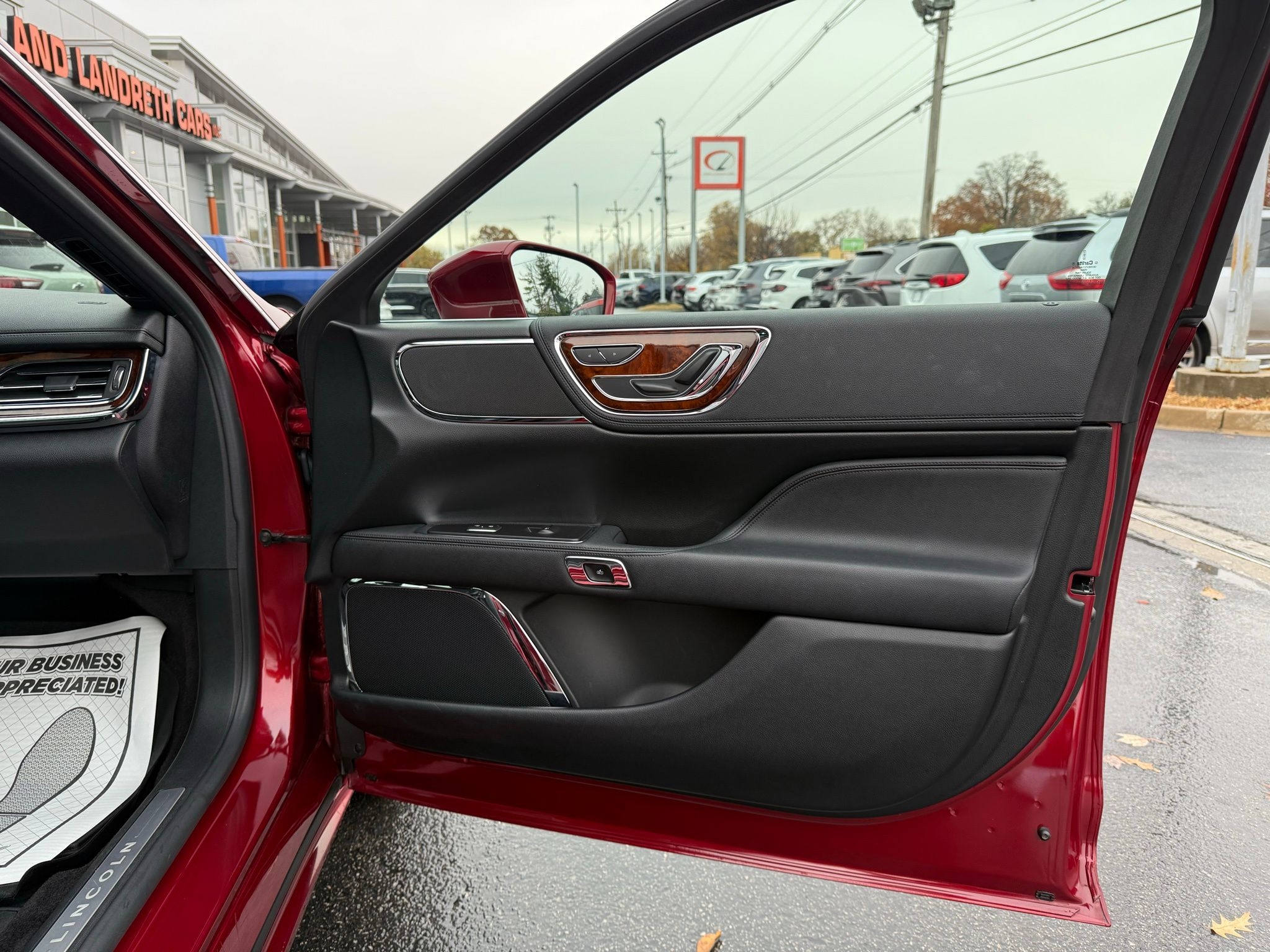 Lincoln Continental  2017