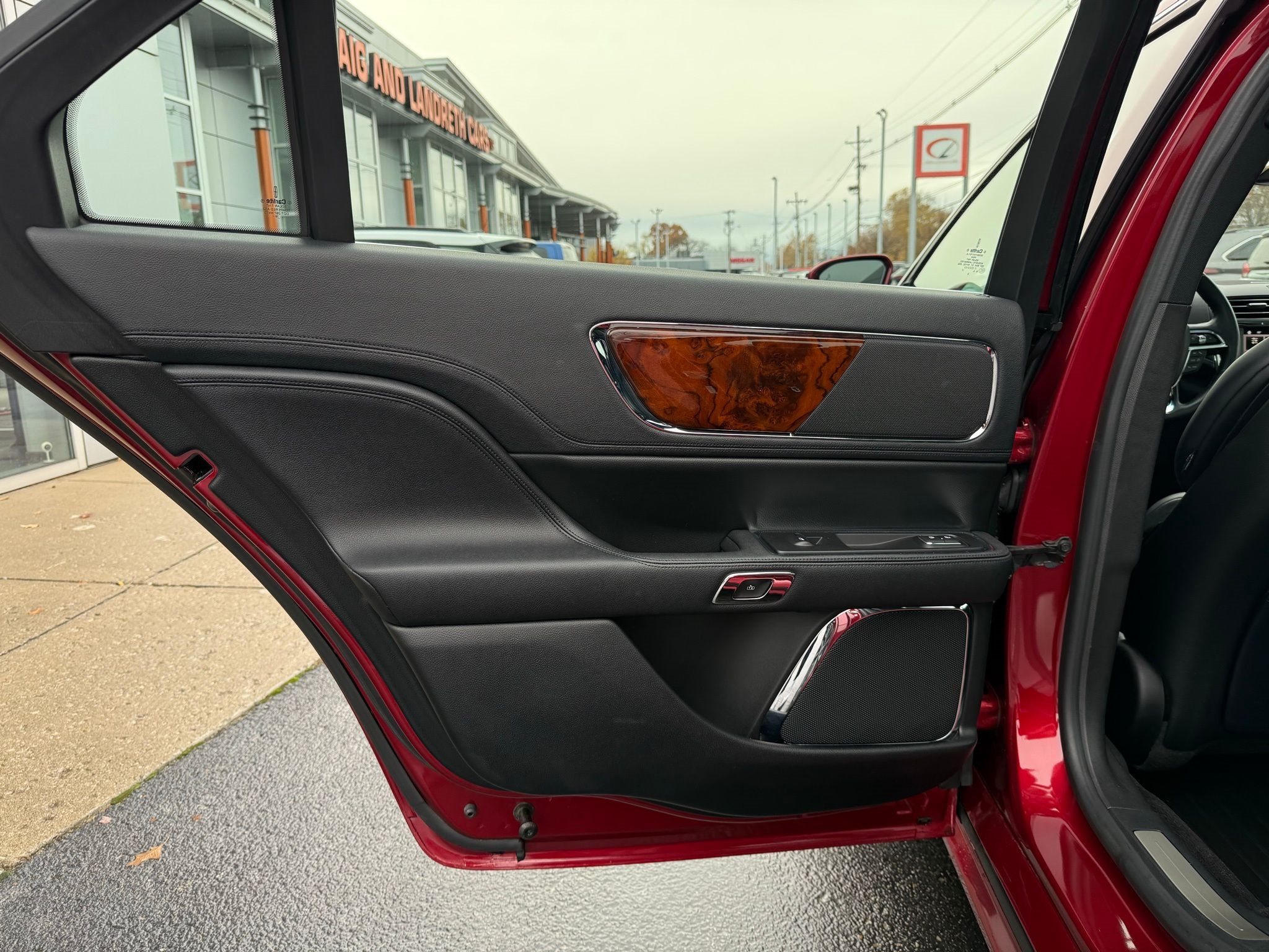 Lincoln Continental  2017