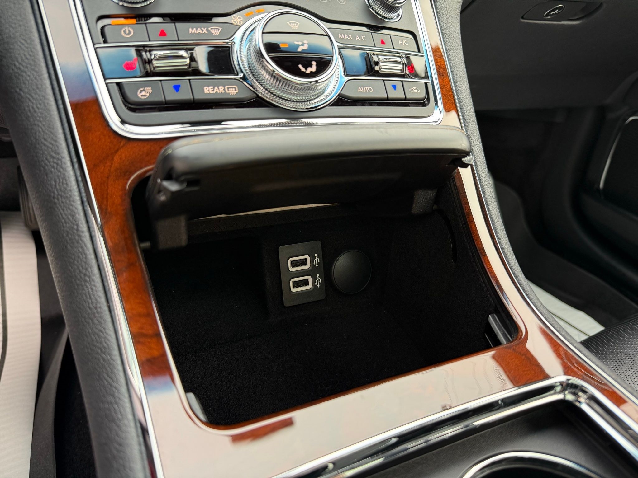 Lincoln Continental  2017