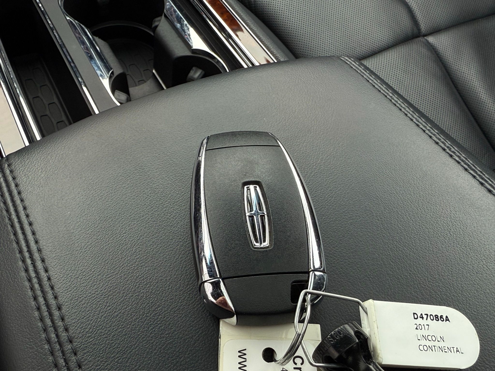 Lincoln Continental  2017