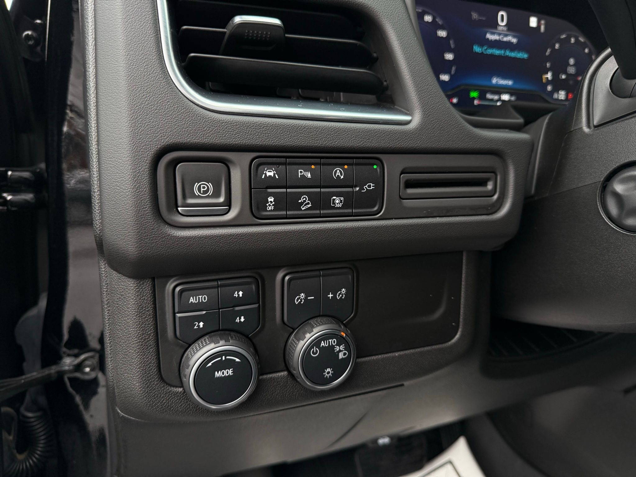 Chevrolet Tahoe  2022