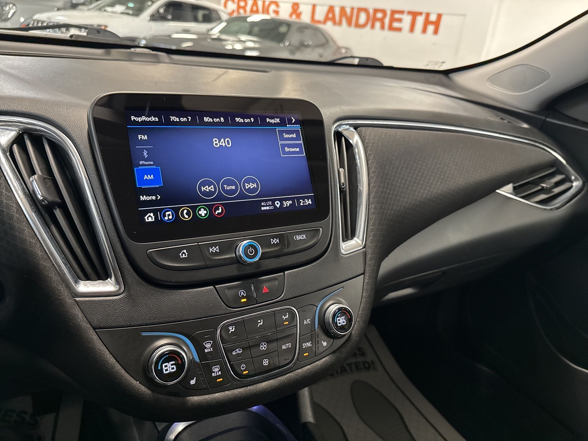 Chevrolet Malibu  2021