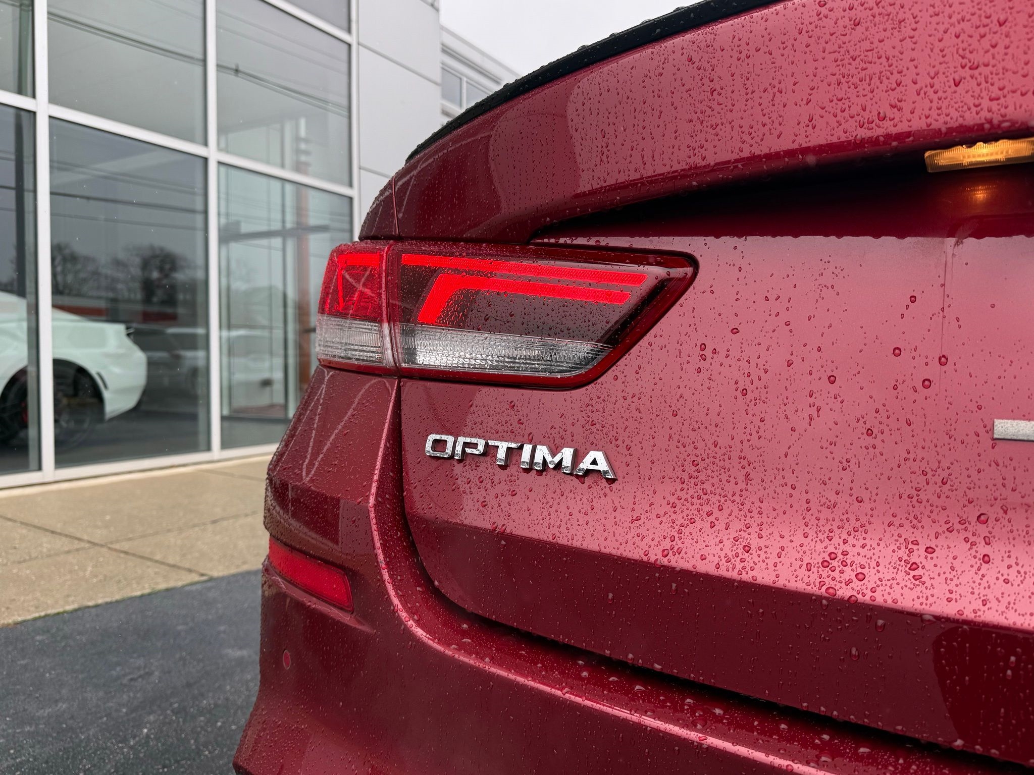 Kia Optima  2019