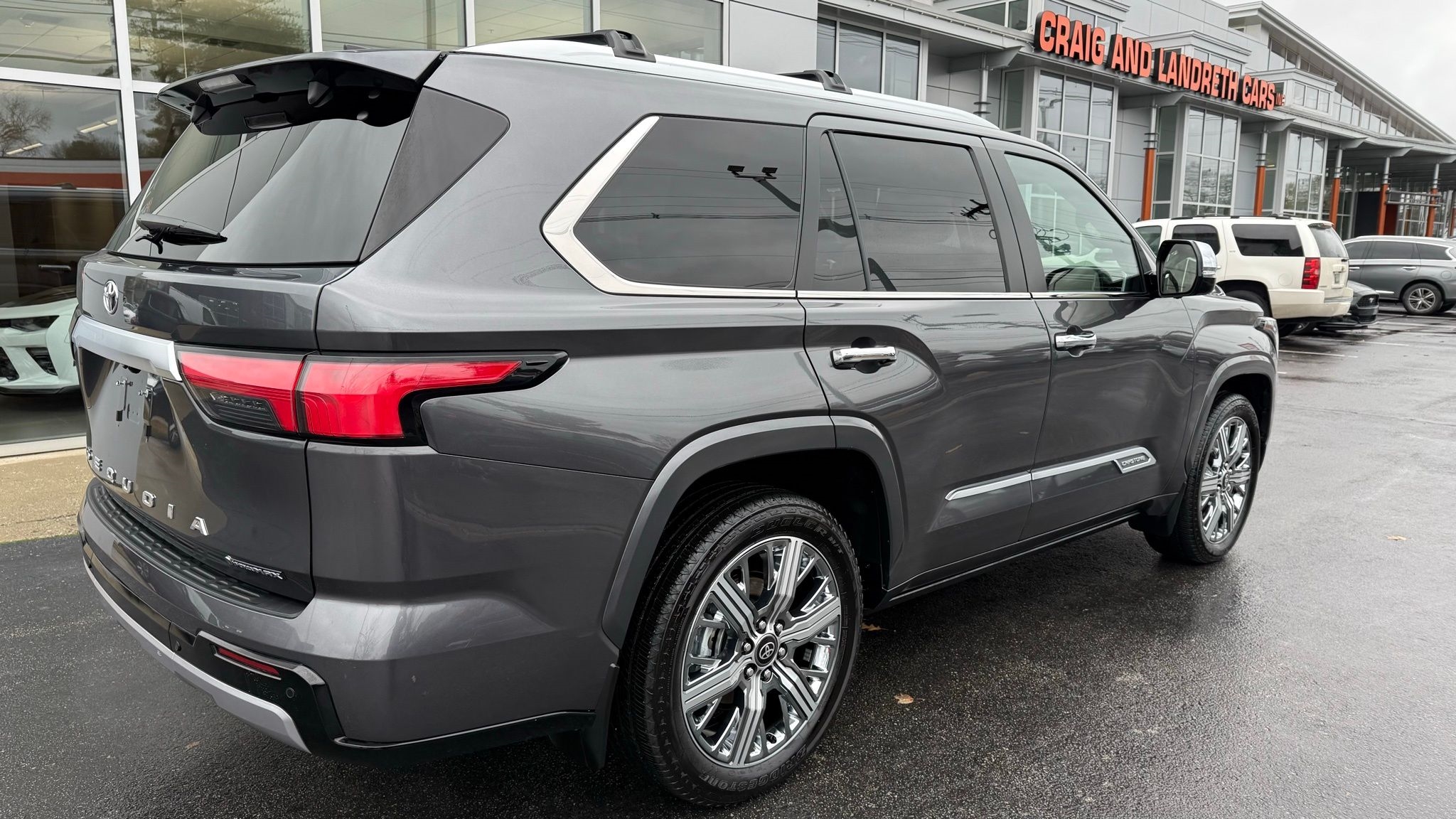 Toyota Sequoia  2025