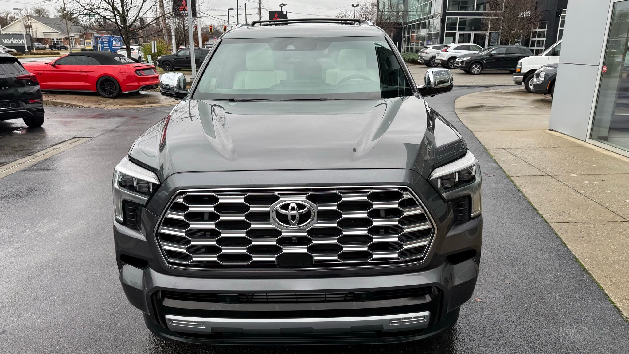 Toyota Sequoia  2025