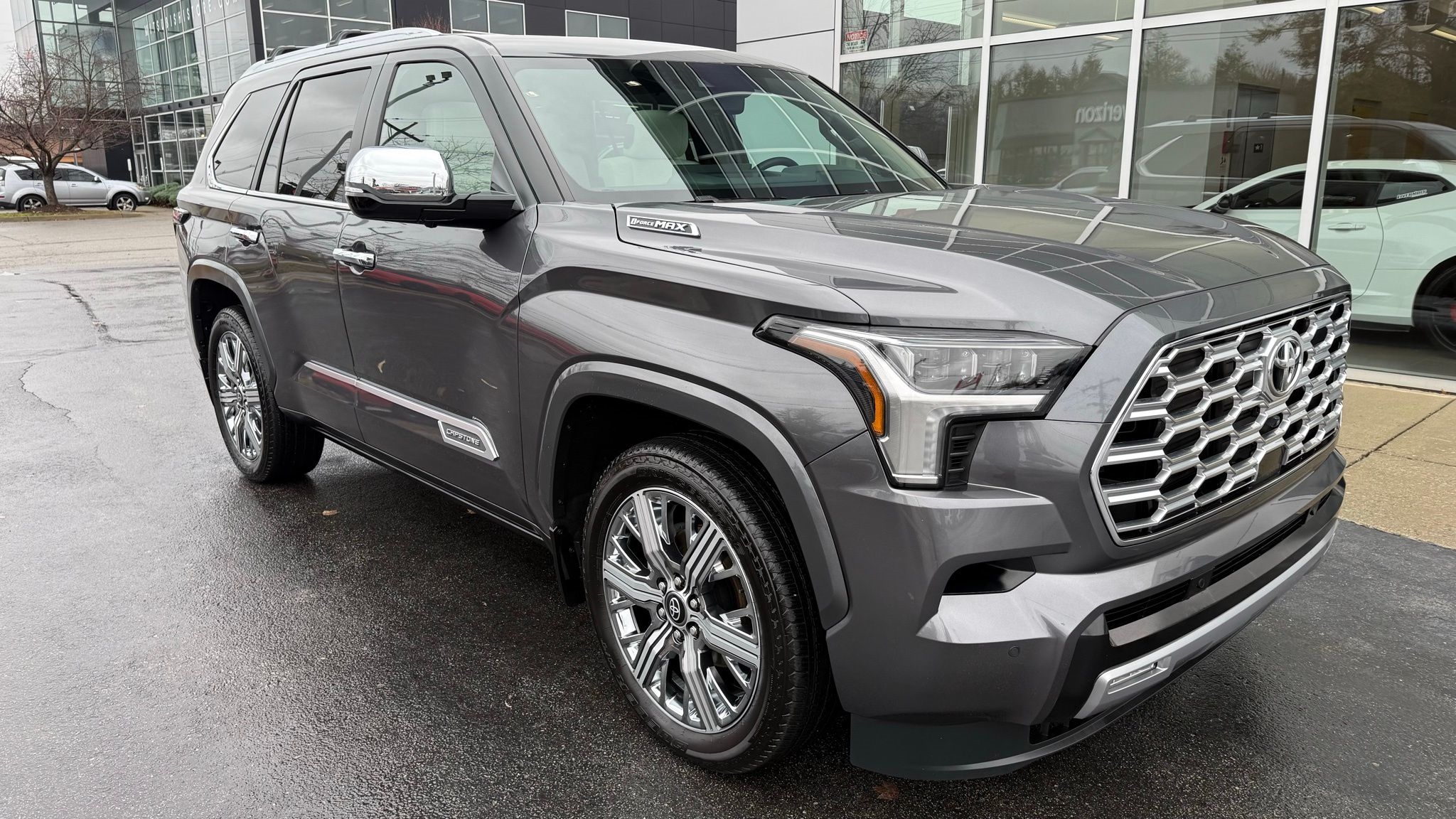 Toyota Sequoia  2025