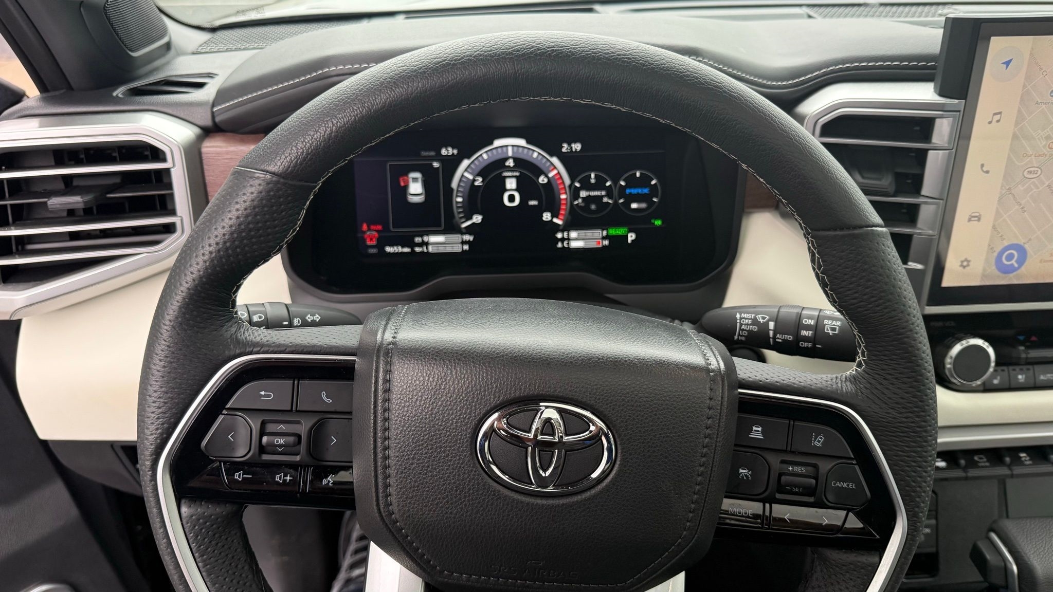 Toyota Sequoia  2025