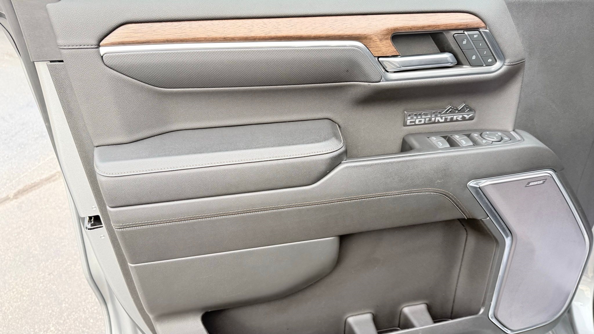 Chevrolet Silverado 1500  2023