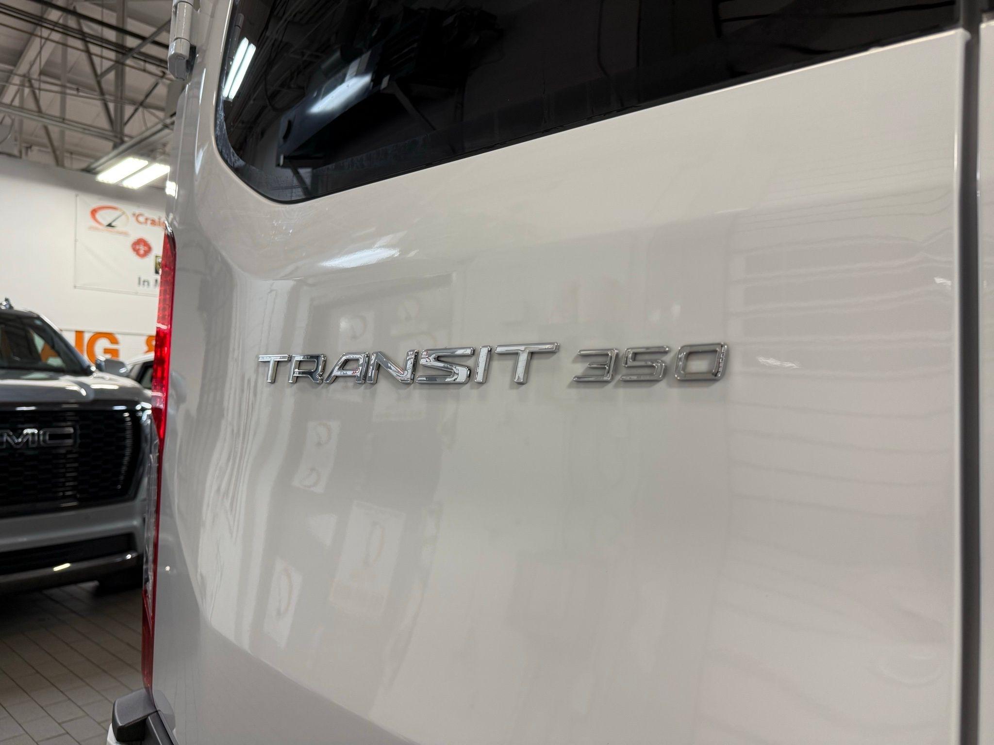 Ford Transit  2024