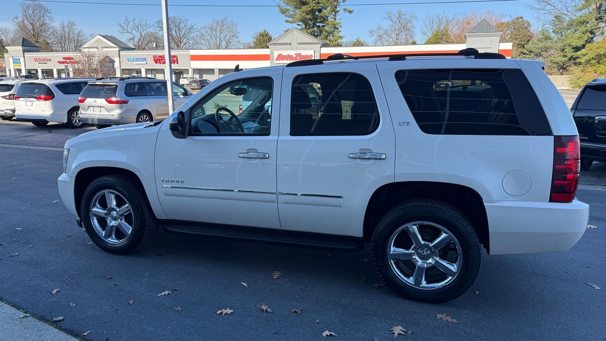 Chevrolet Tahoe  2014