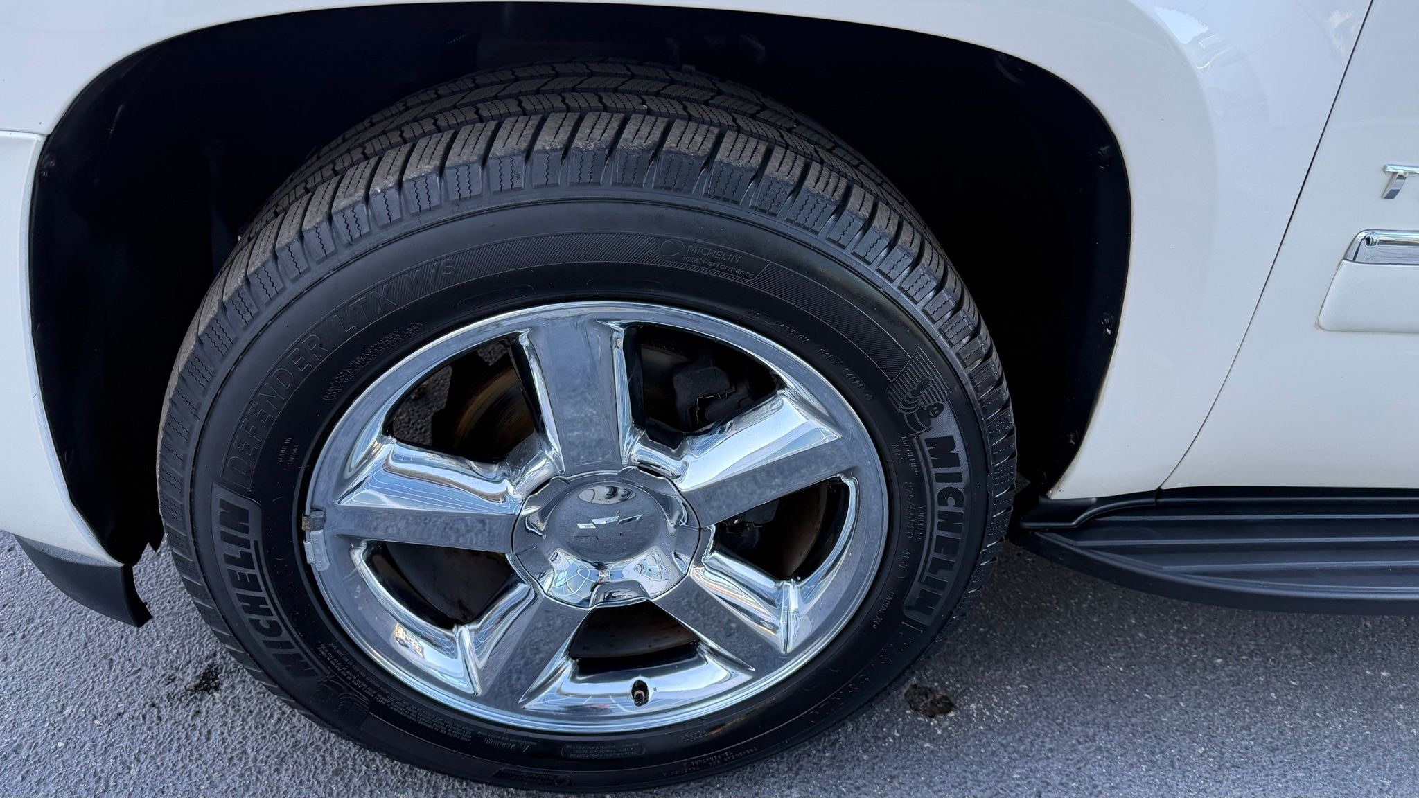 Chevrolet Tahoe  2014