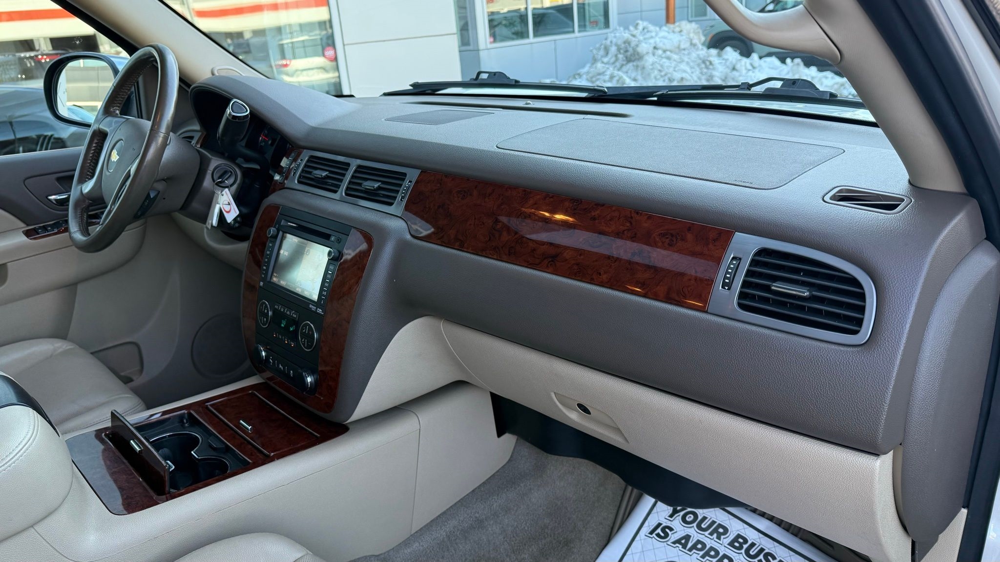 Chevrolet Tahoe  2014