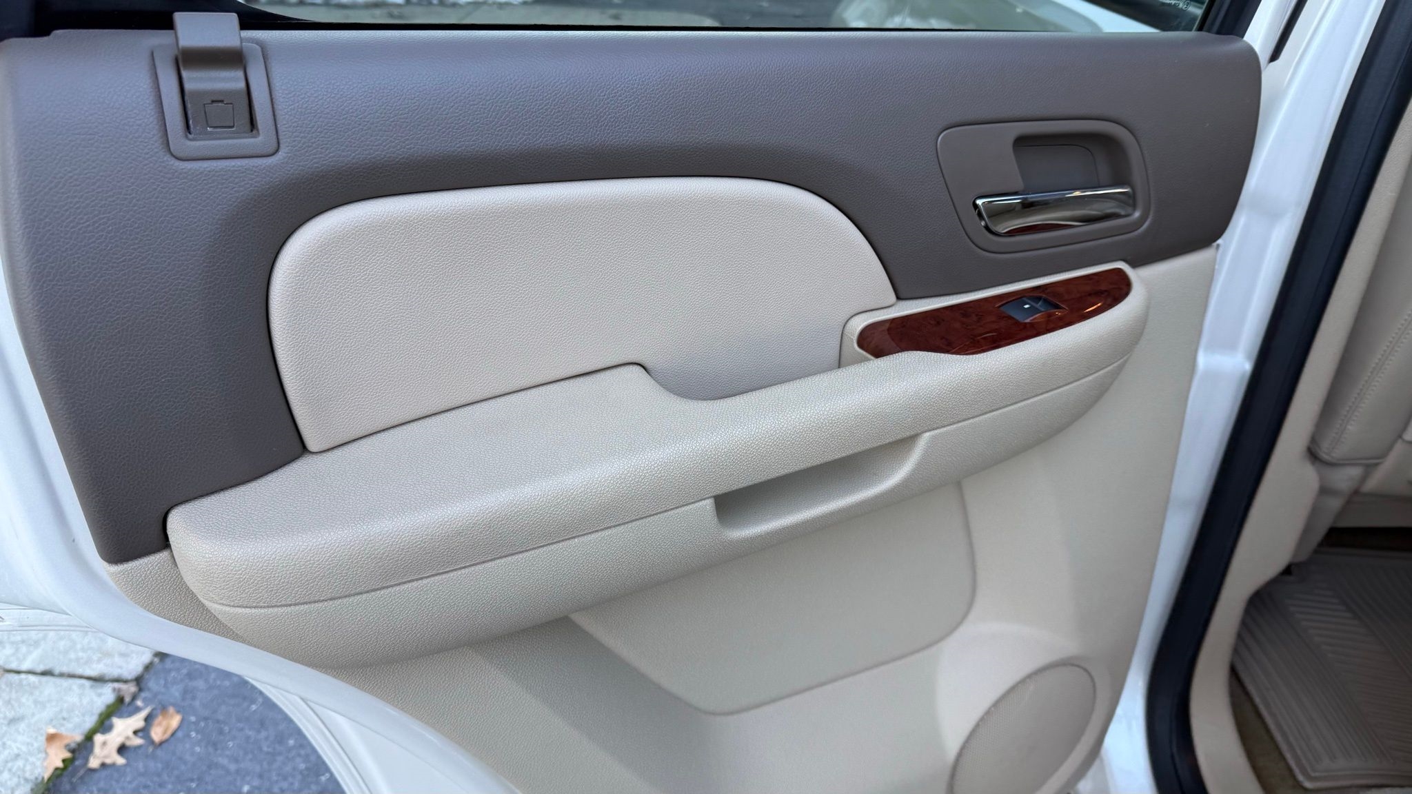 Chevrolet Tahoe  2014