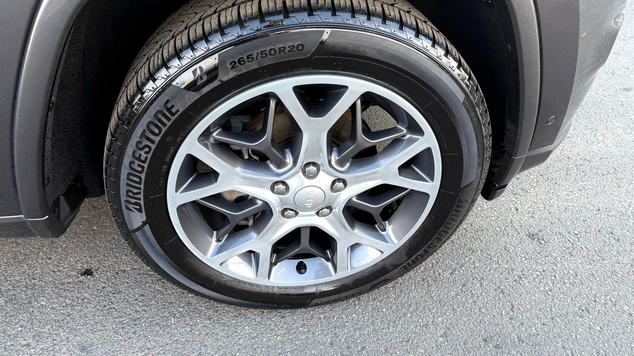 Jeep Grand Cherokee  2019