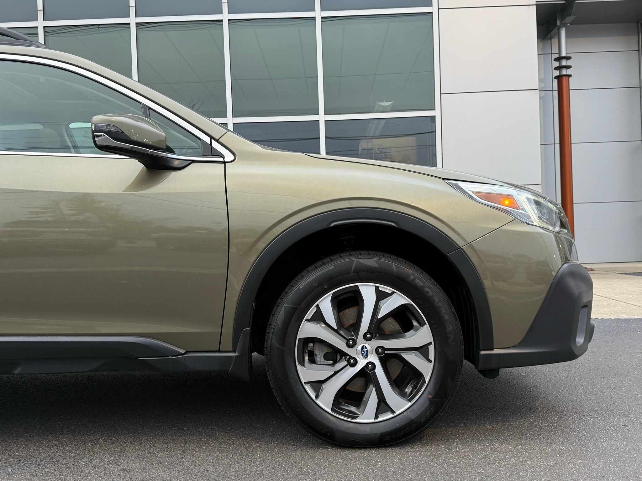 Subaru Outback  2021