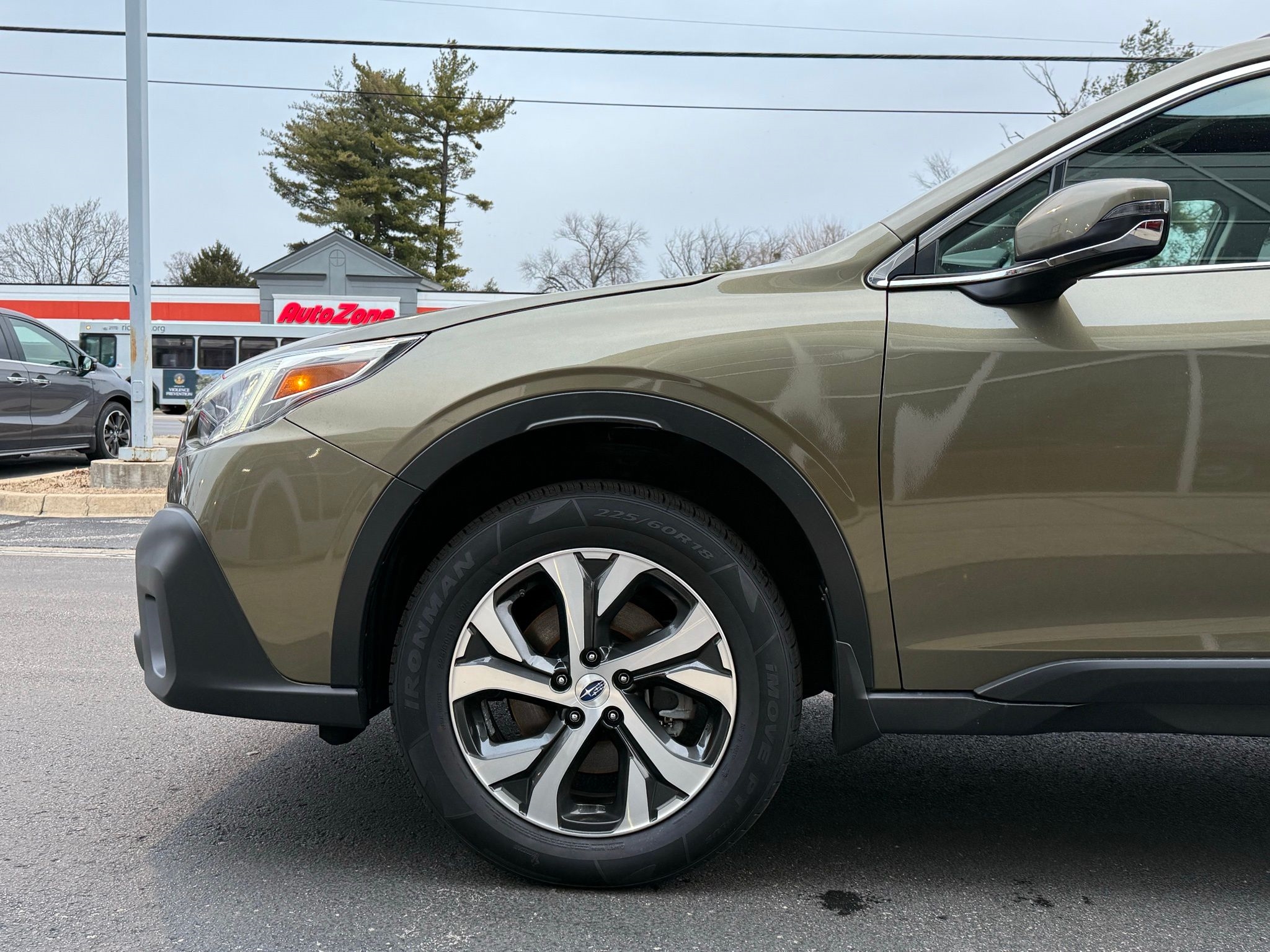 Subaru Outback  2021