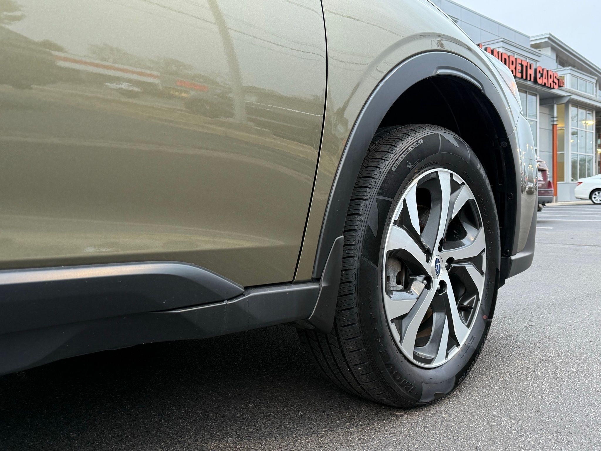 Subaru Outback  2021