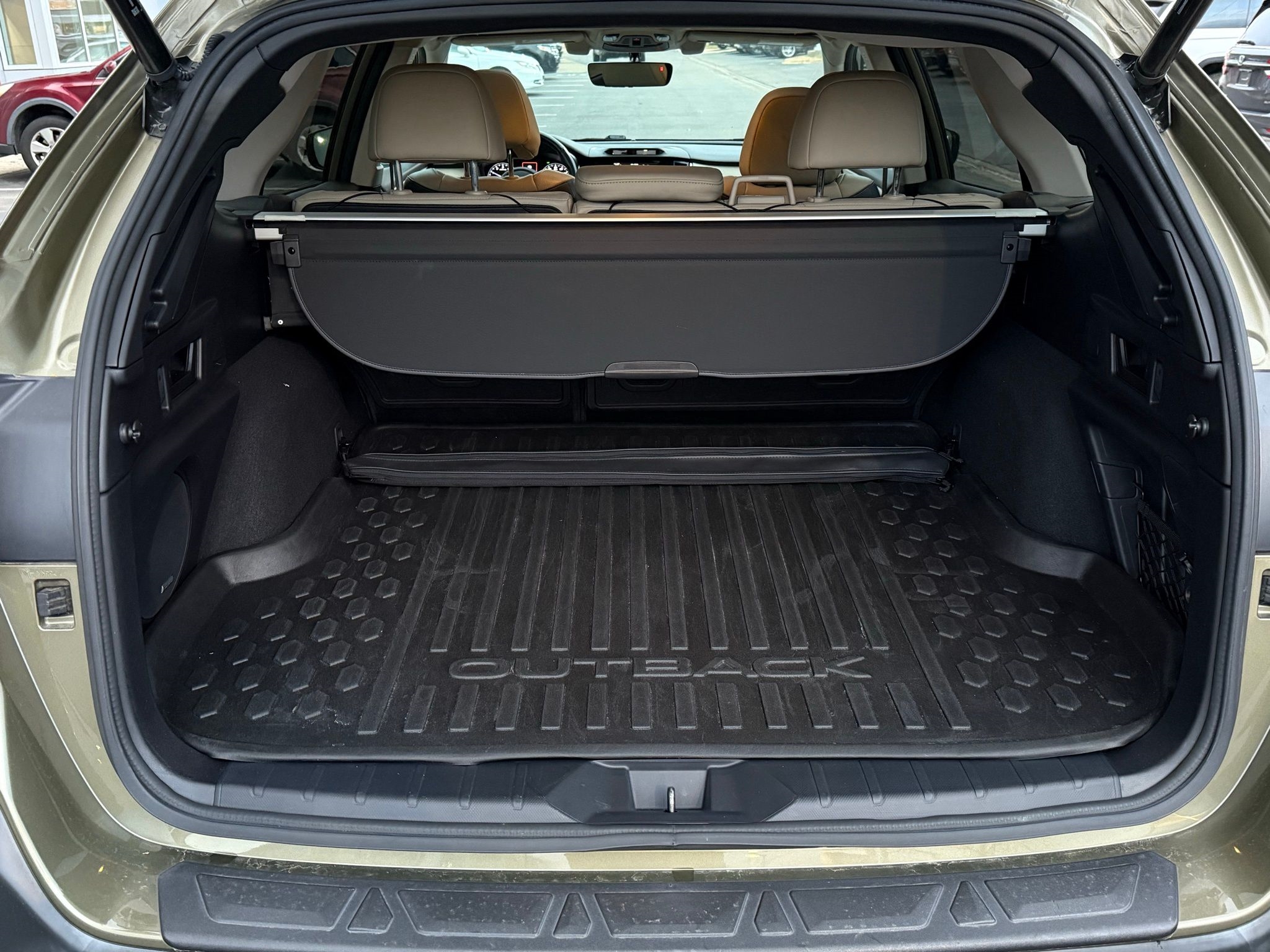 Subaru Outback  2021