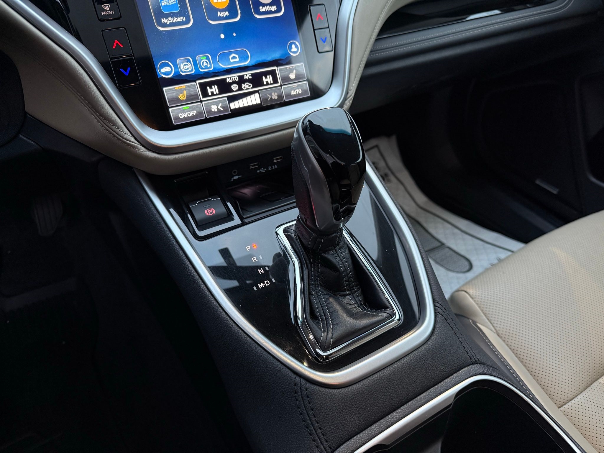 Subaru Outback  2021