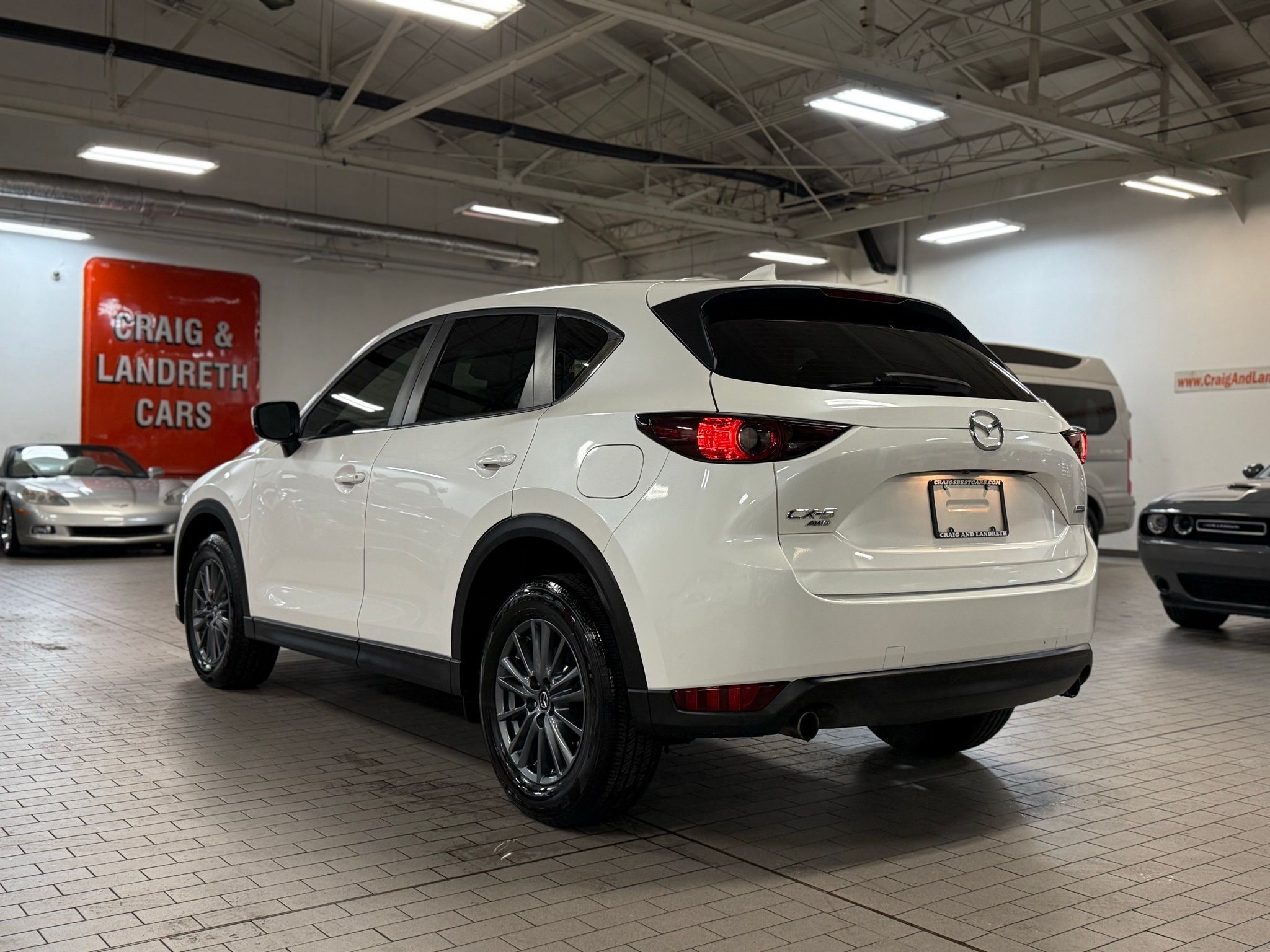 2017 Mazda CX-5 Sport photo 4