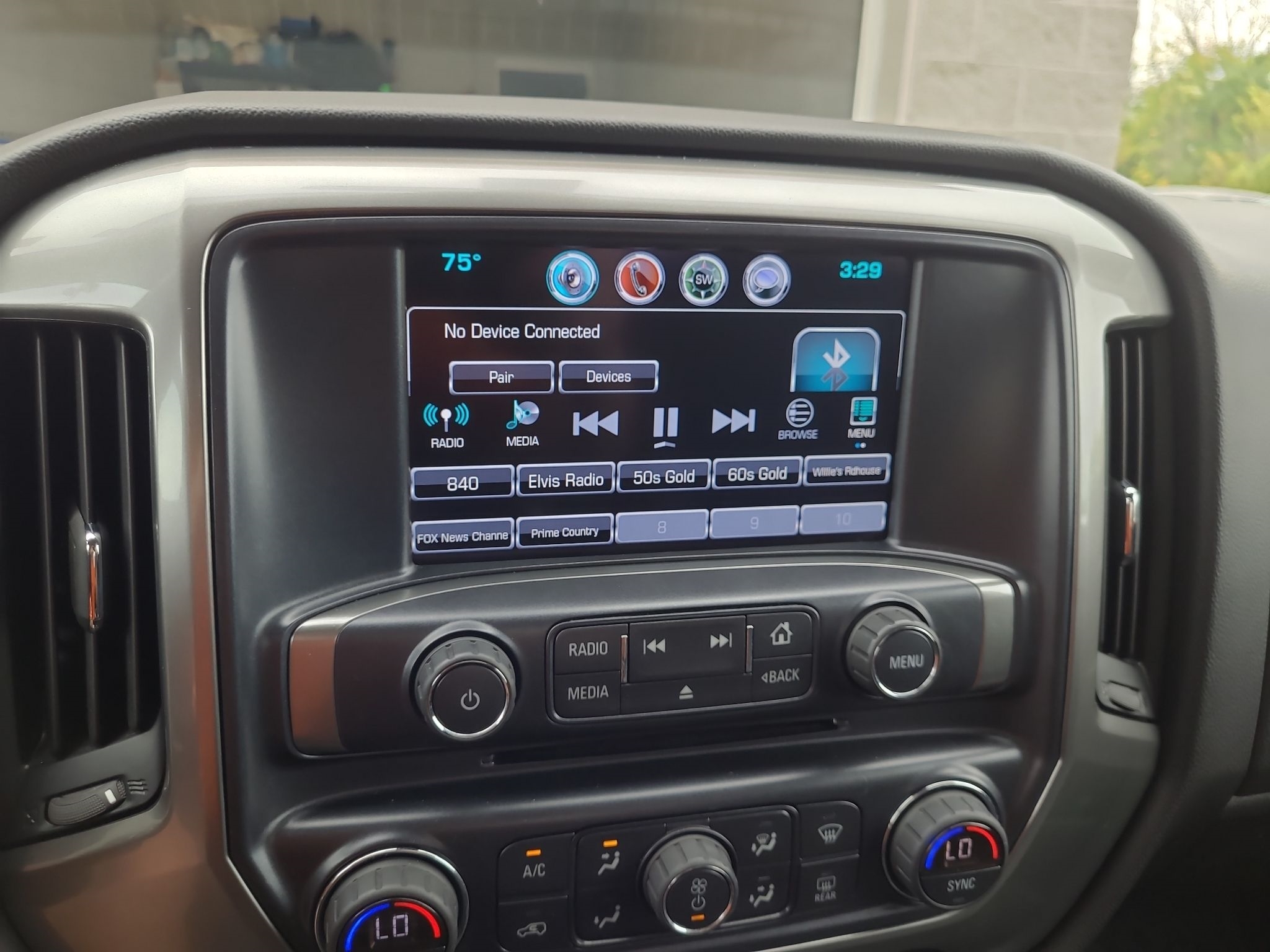 Chevrolet Silverado 1500  2018