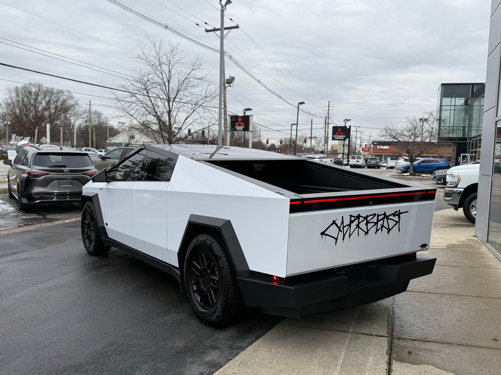 Tesla Cybertruck  2024