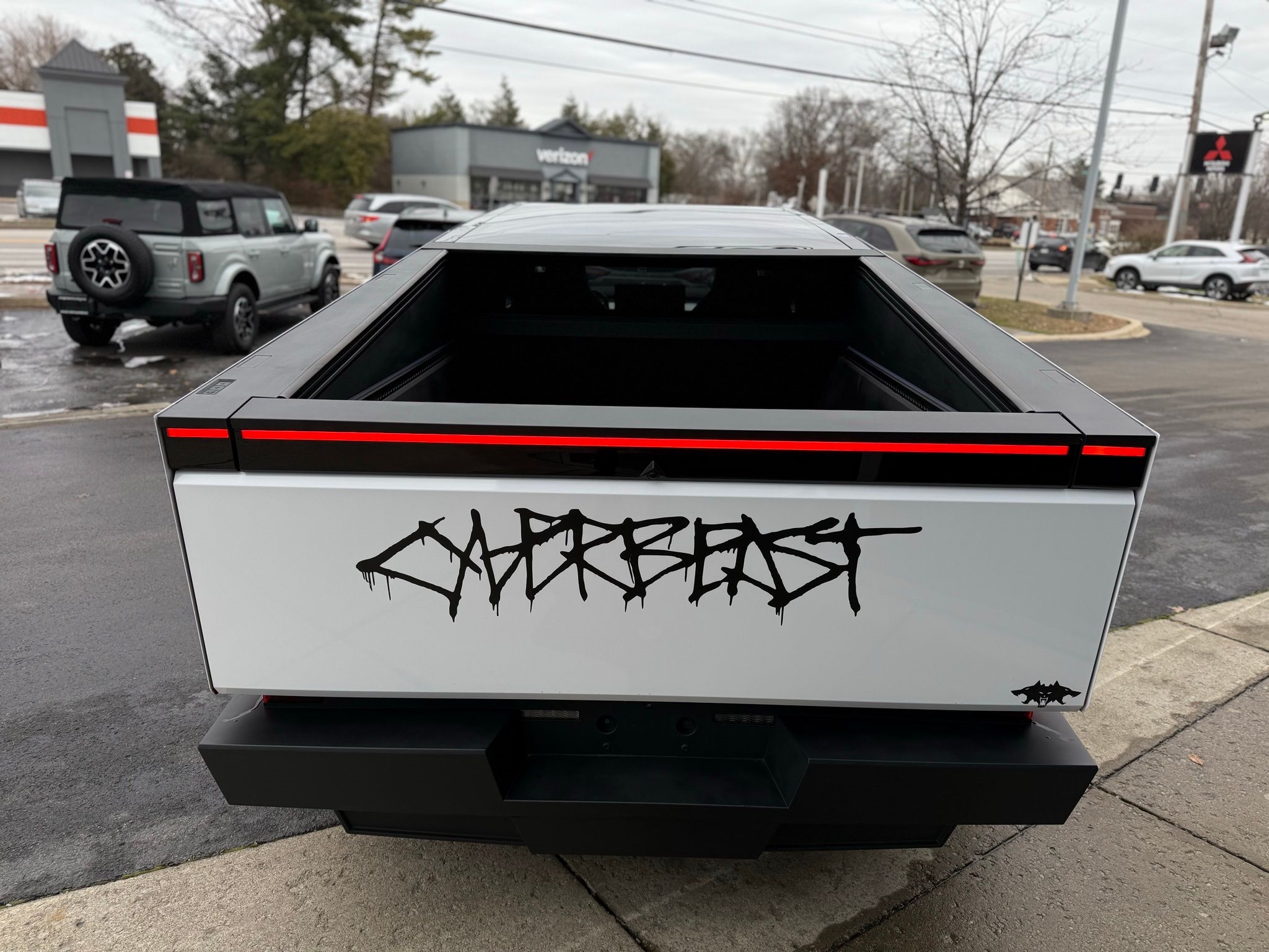 Tesla Cybertruck  2024