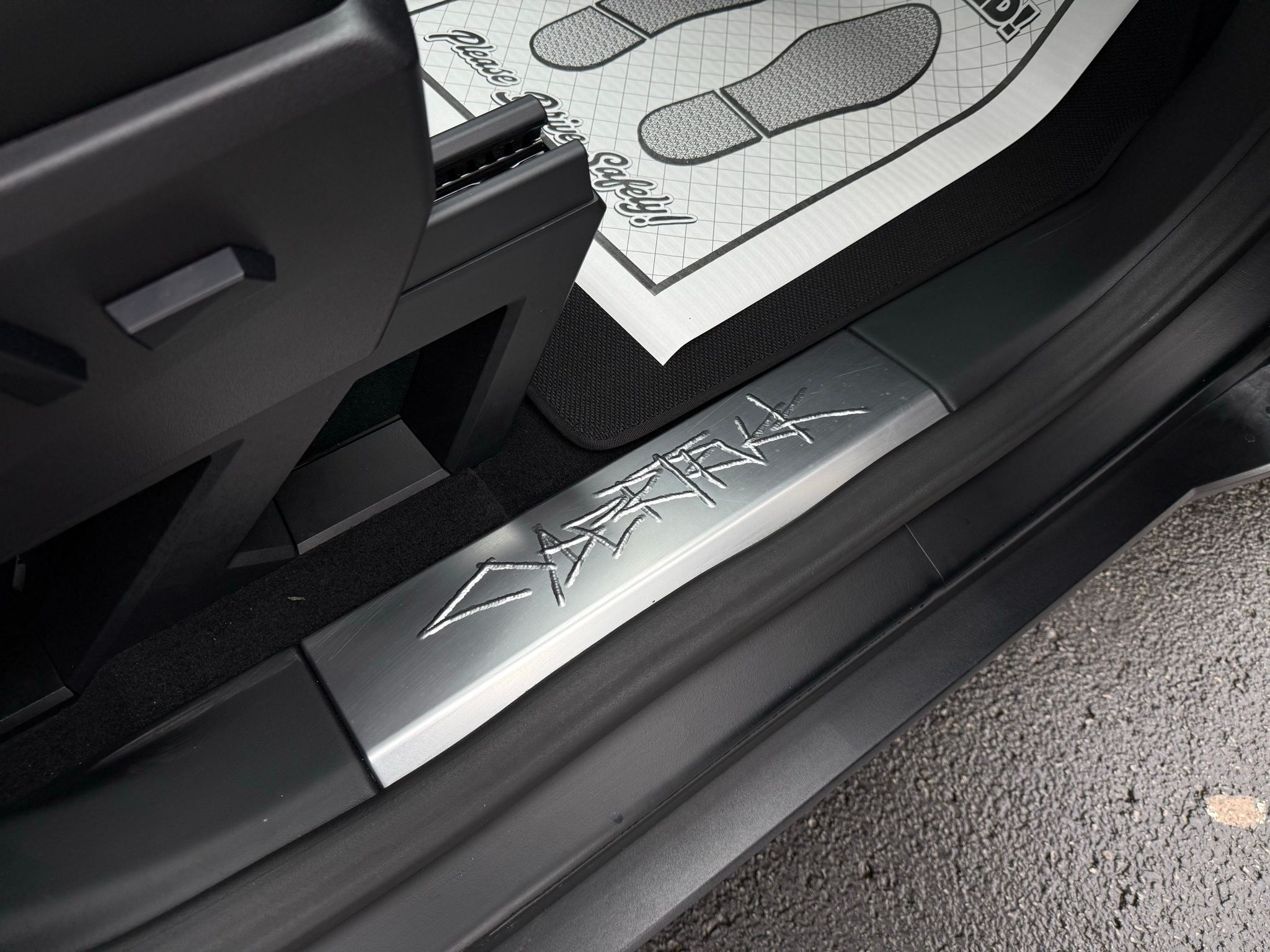 Tesla Cybertruck  2024