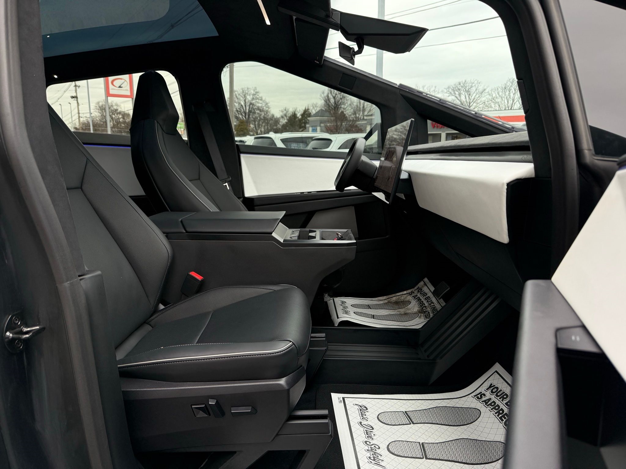 Tesla Cybertruck  2024