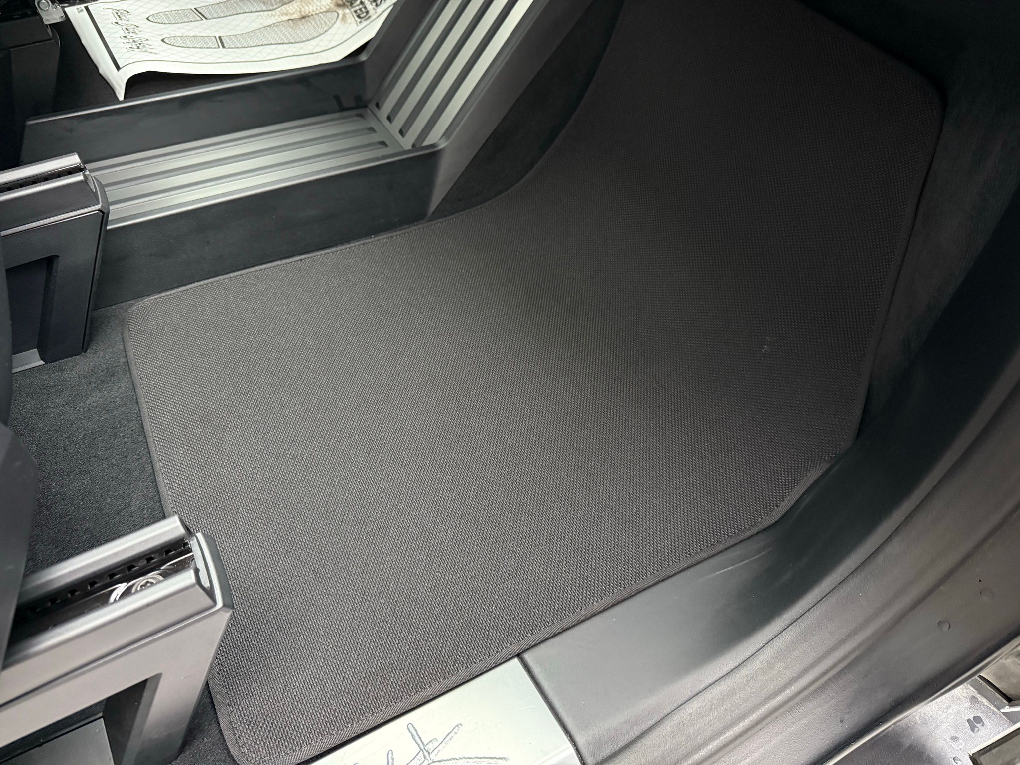 Tesla Cybertruck  2024