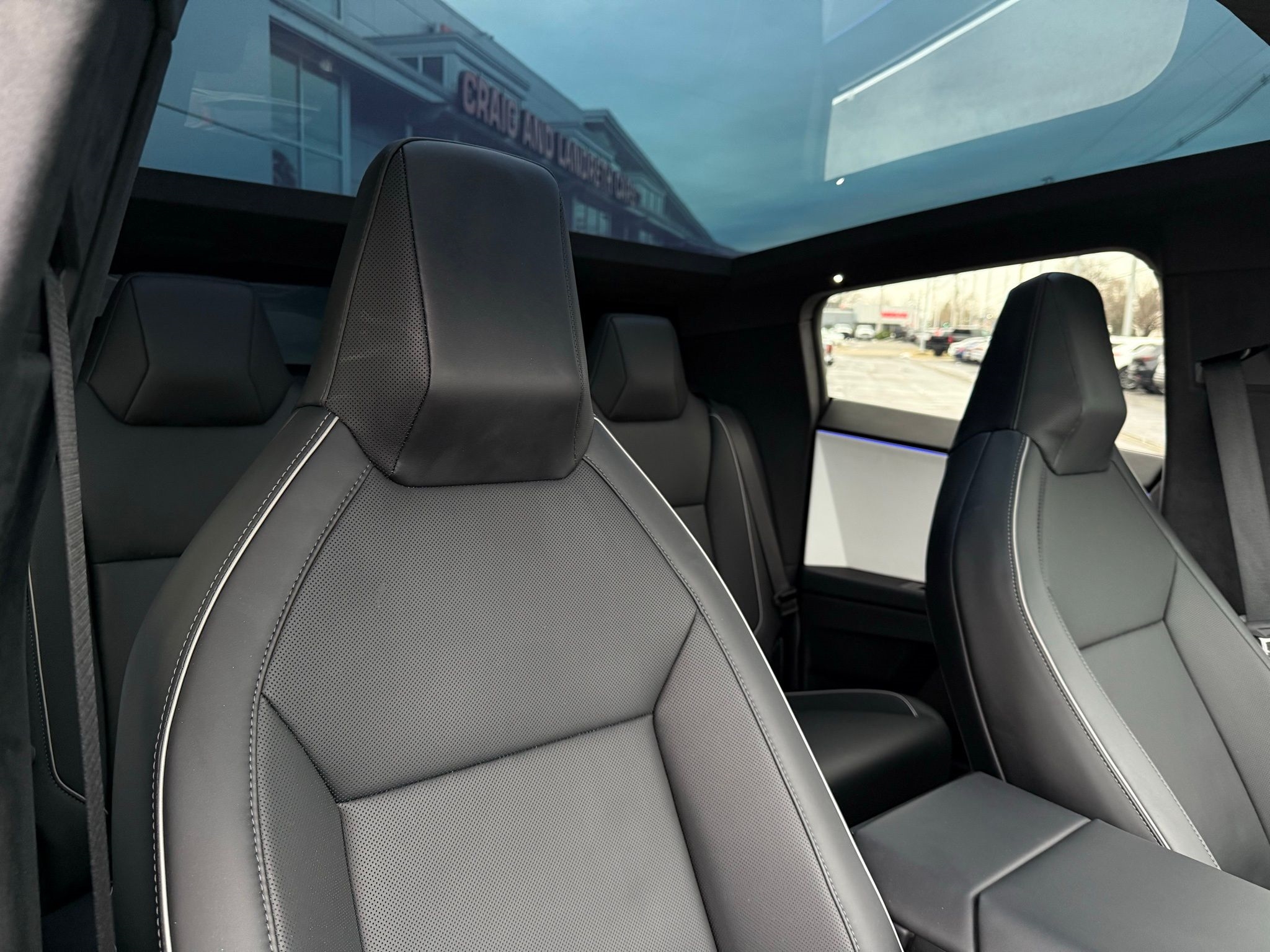 Tesla Cybertruck  2024