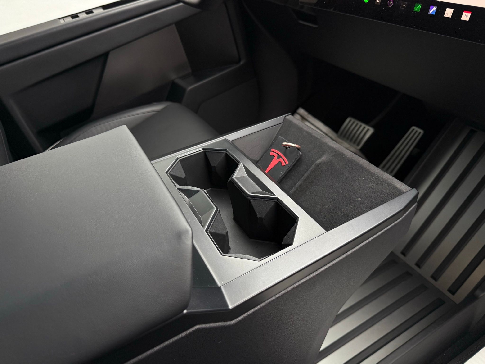 Tesla Cybertruck  2024