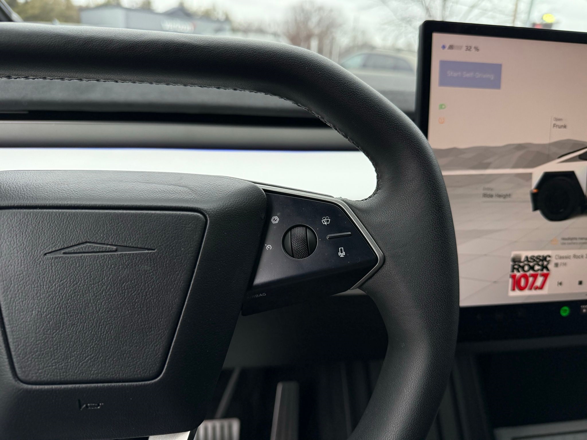 Tesla Cybertruck  2024