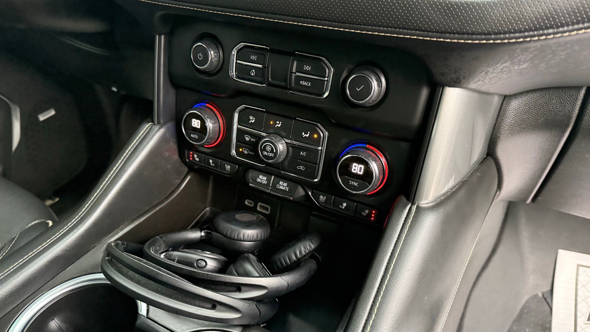 Chevrolet Tahoe  2021