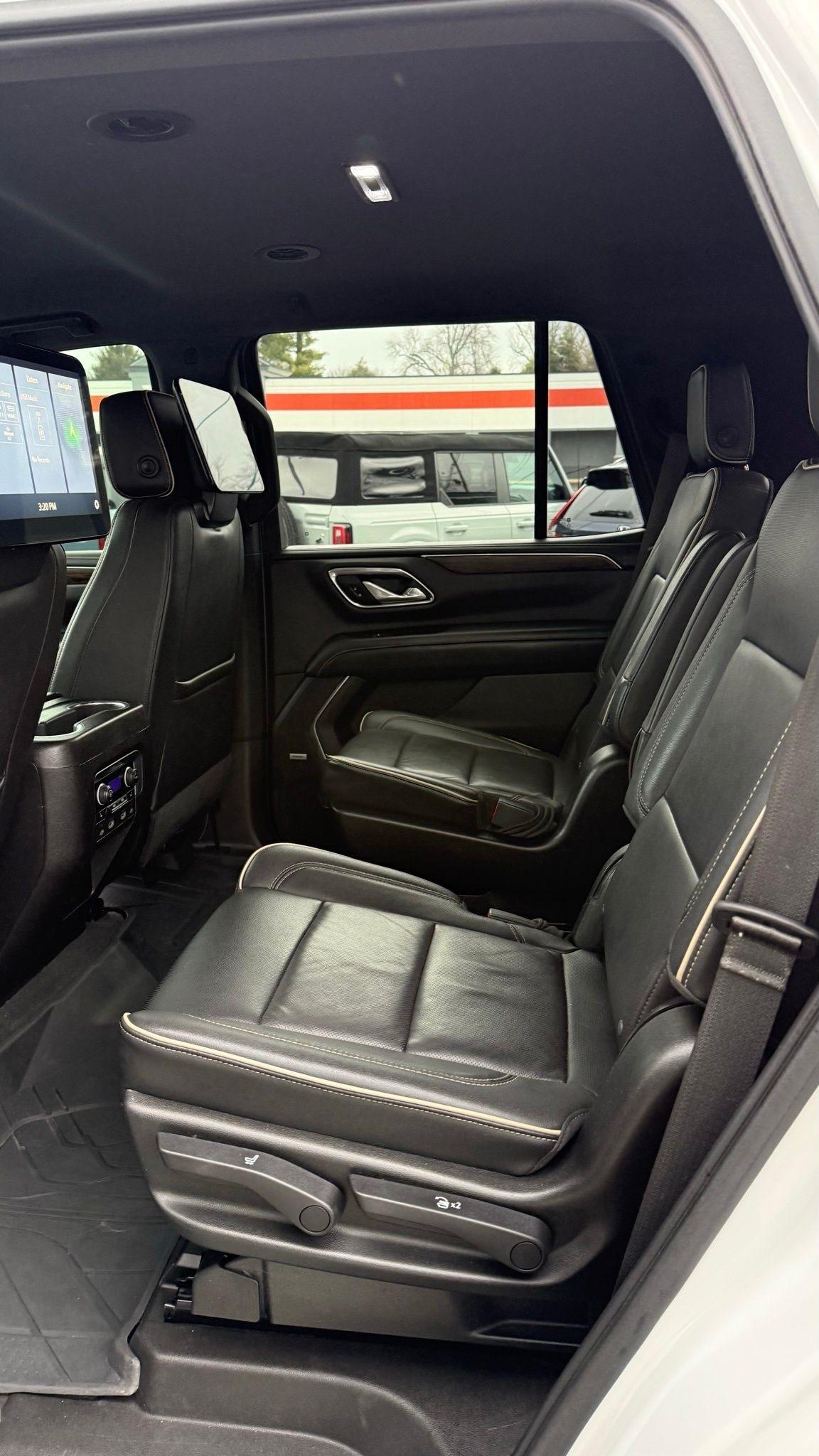 Chevrolet Tahoe  2021