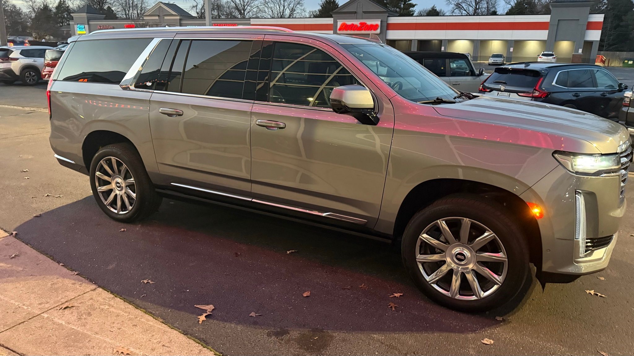 Cadillac Escalade ESV  2024