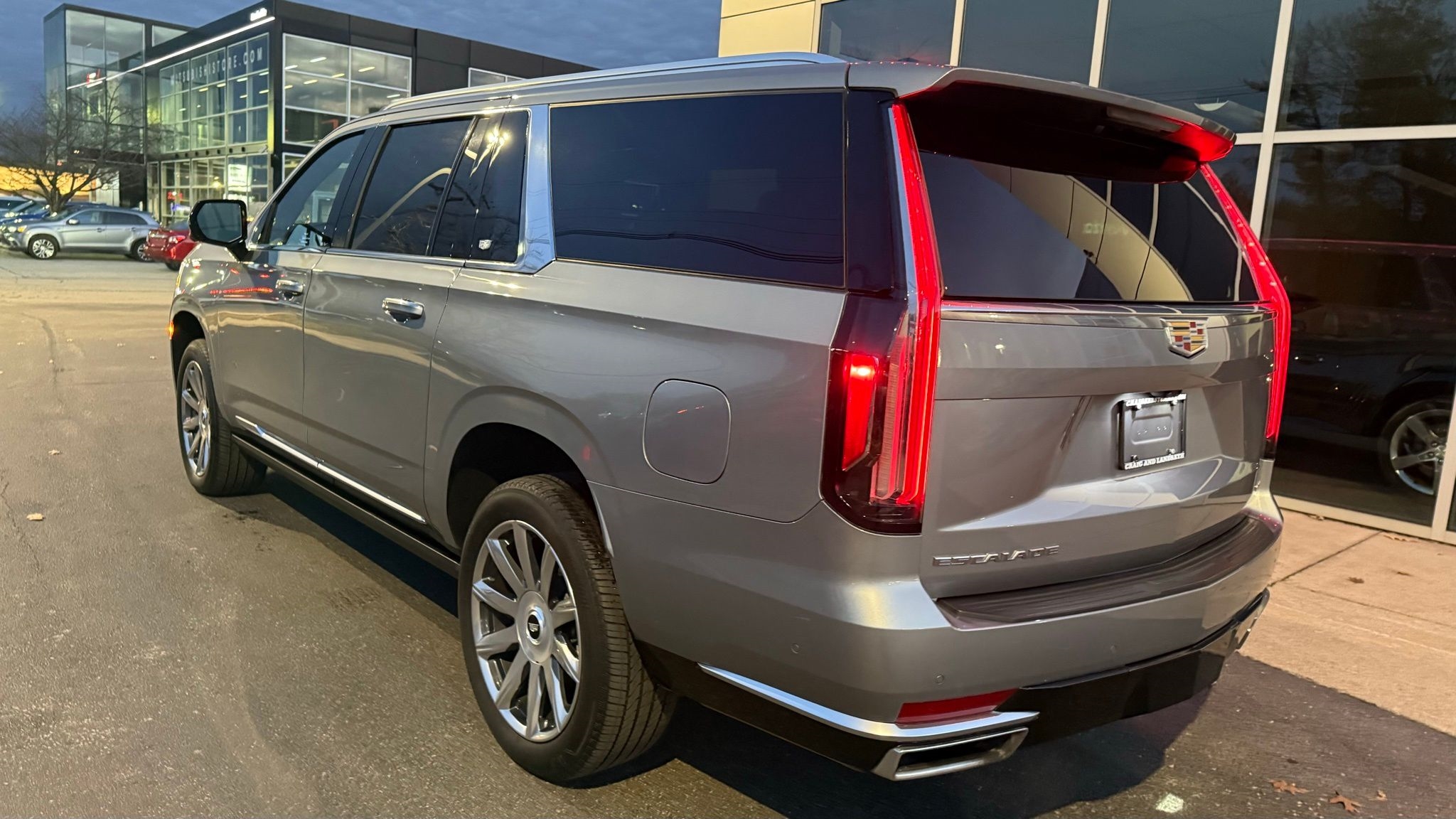 Cadillac Escalade ESV  2024