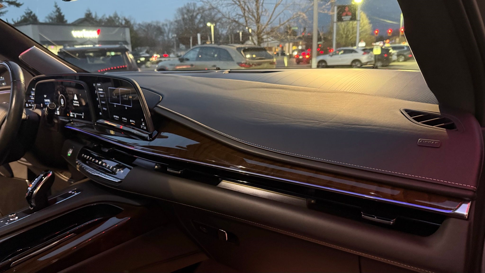 Cadillac Escalade ESV  2024