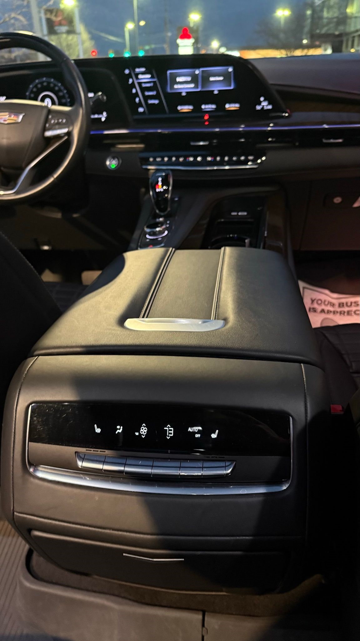 Cadillac Escalade ESV  2024