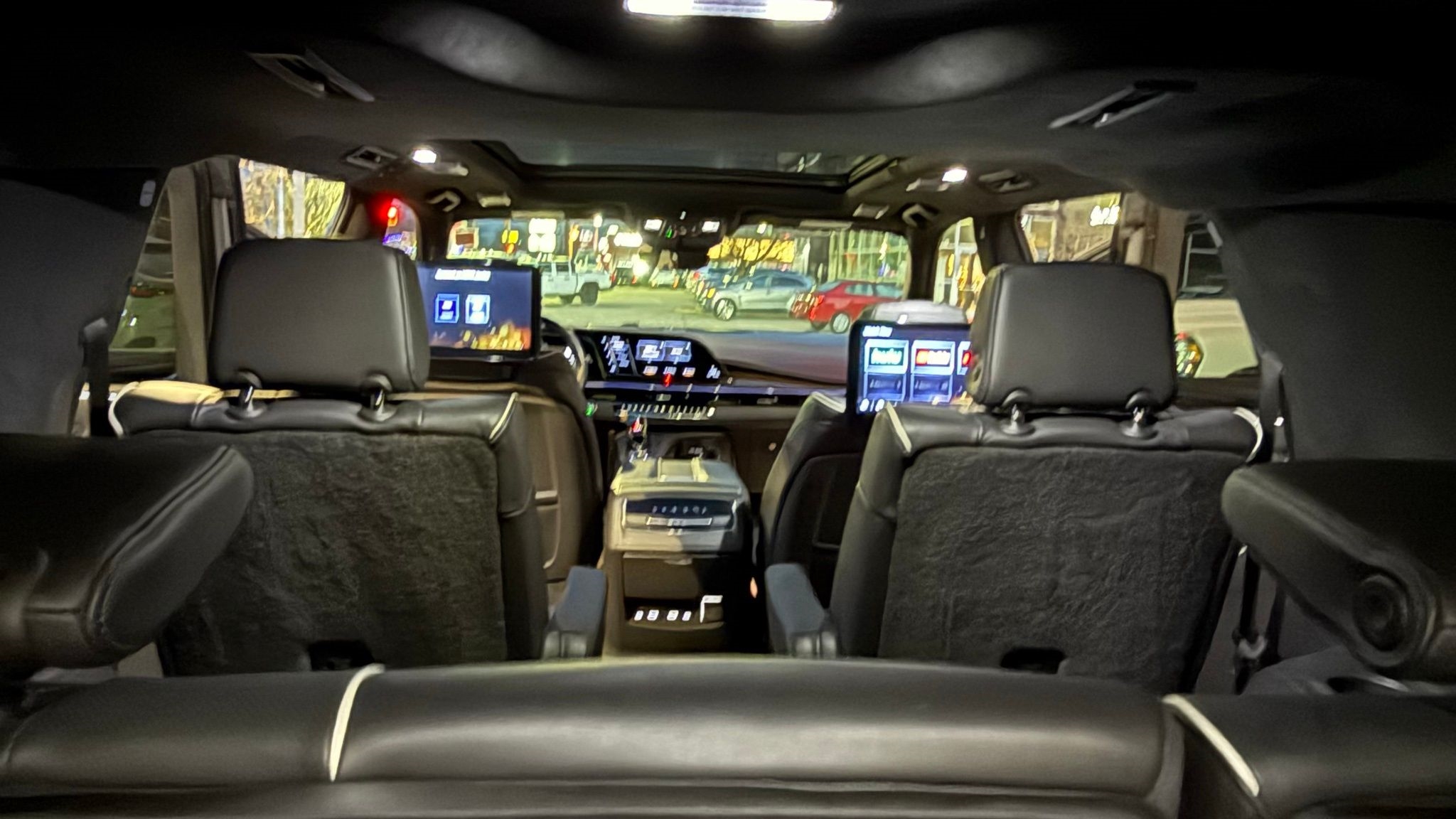 Cadillac Escalade ESV  2024