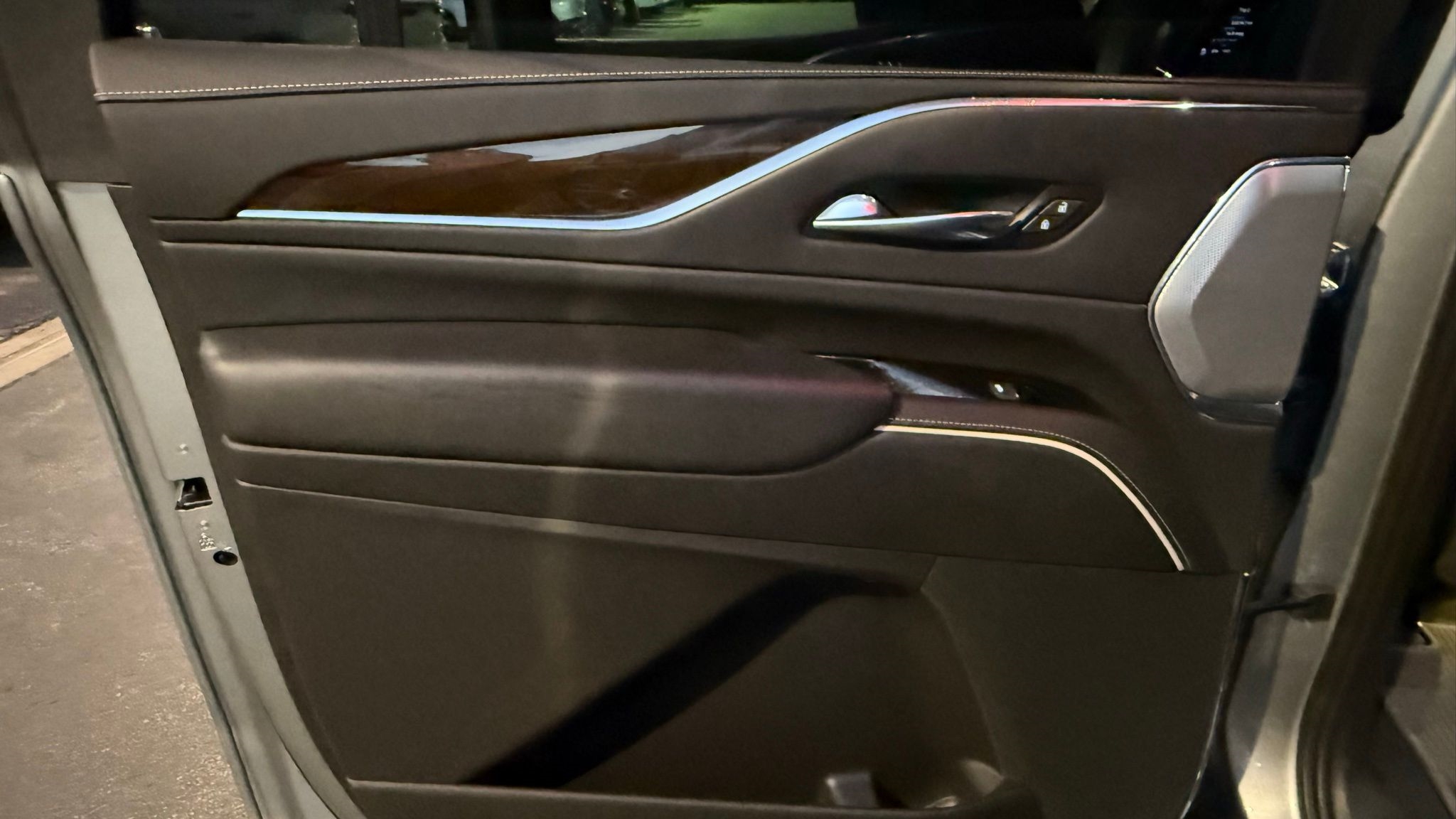 Cadillac Escalade ESV  2024