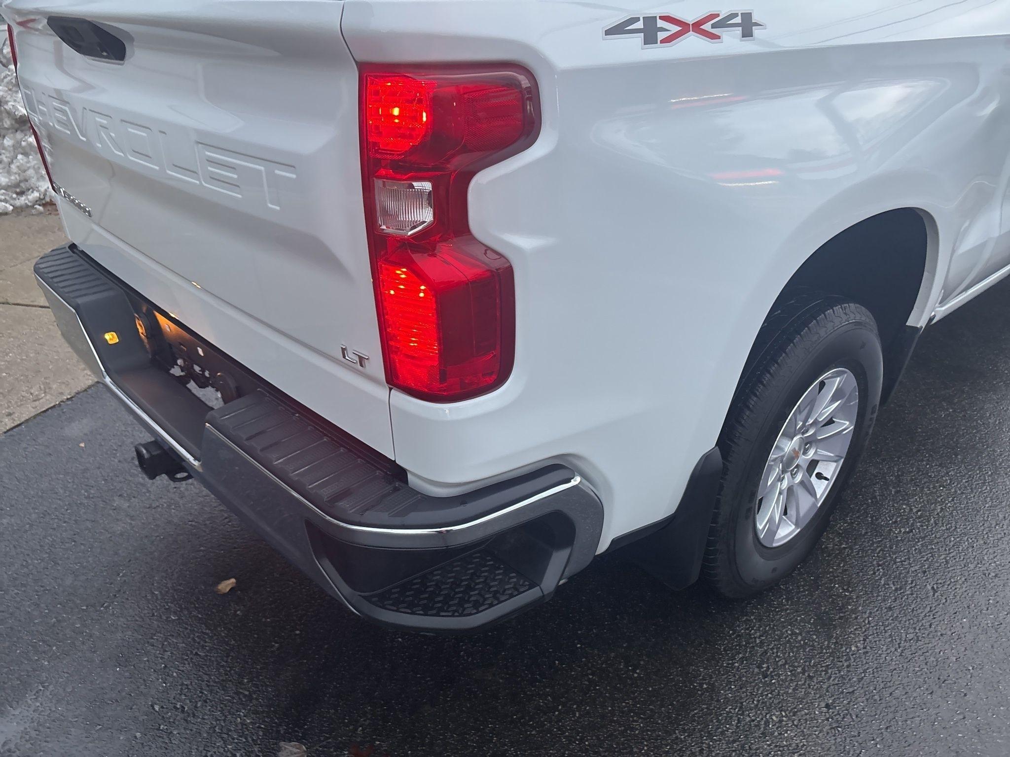 Chevrolet Silverado 1500  2025