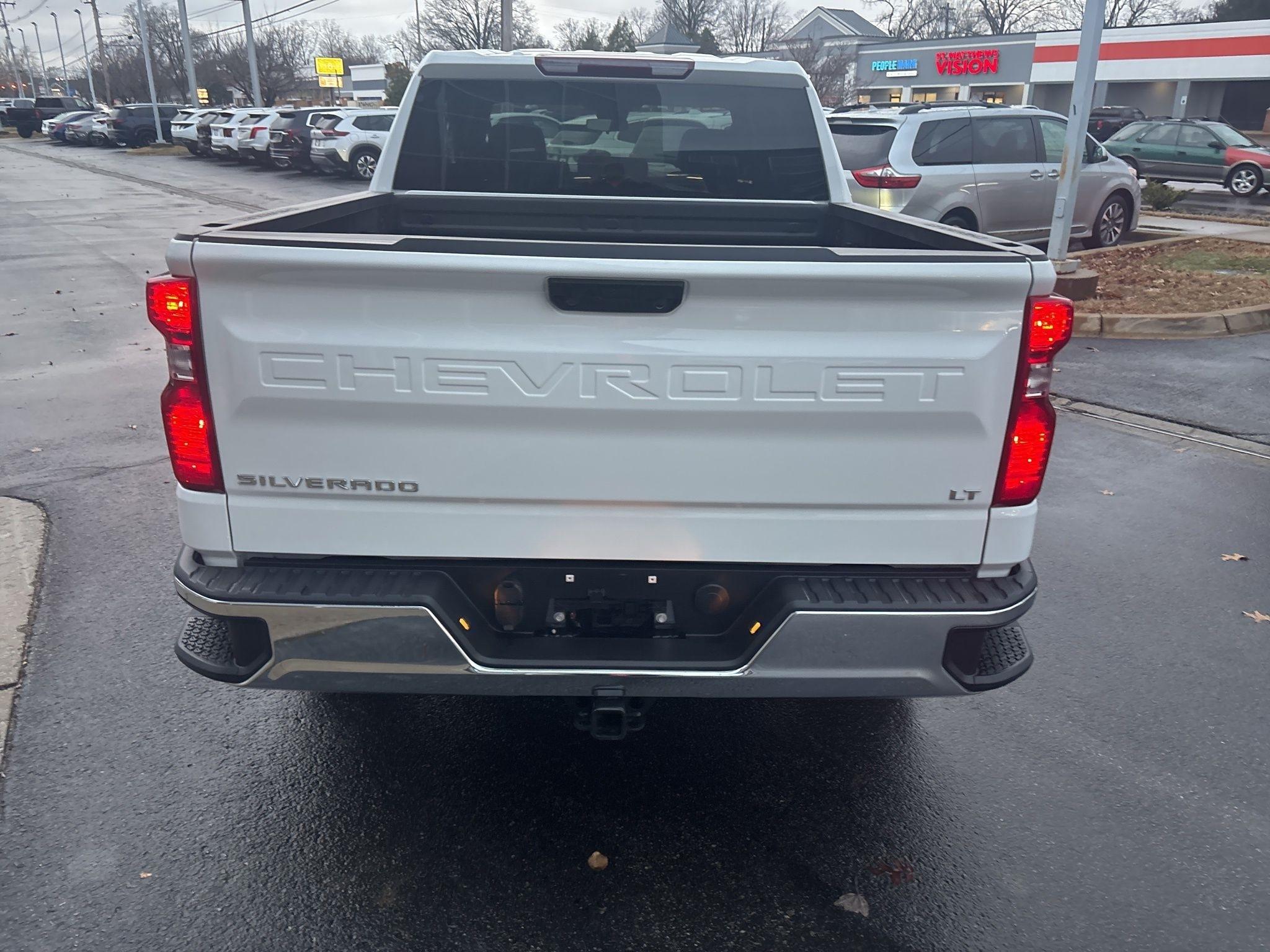 Chevrolet Silverado 1500  2025